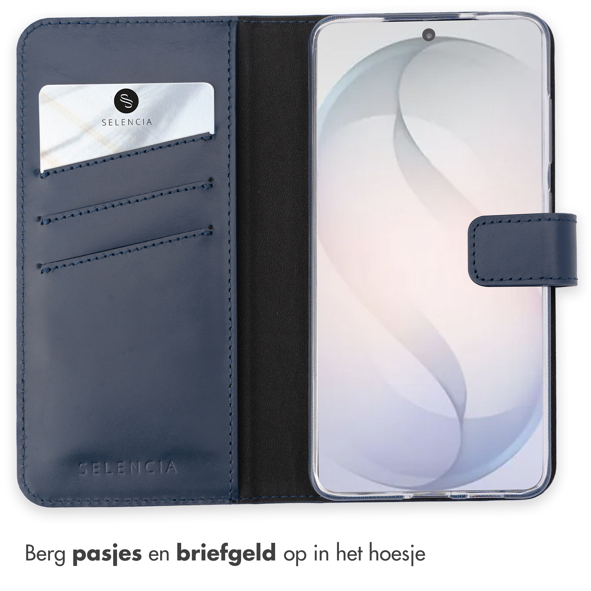 Donkerblauwe leren telefoonhoes met kaartsleuven en een smartphone.