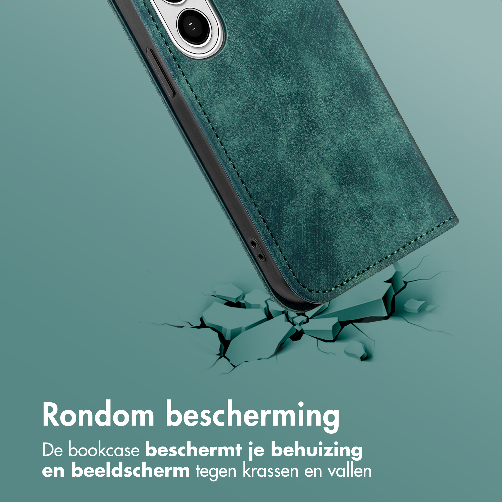 Étui de téléphone vert avec appareil photo tombant sur surface fissurée.