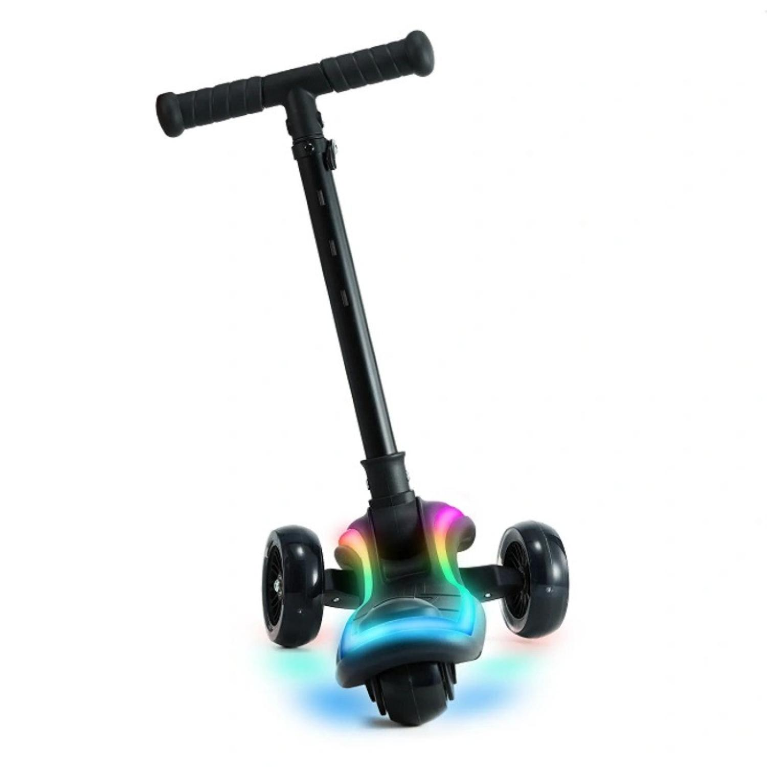 Ein schwarzer dreirädriger Roller mit bunten LED-Lichtern an der Unterseite.