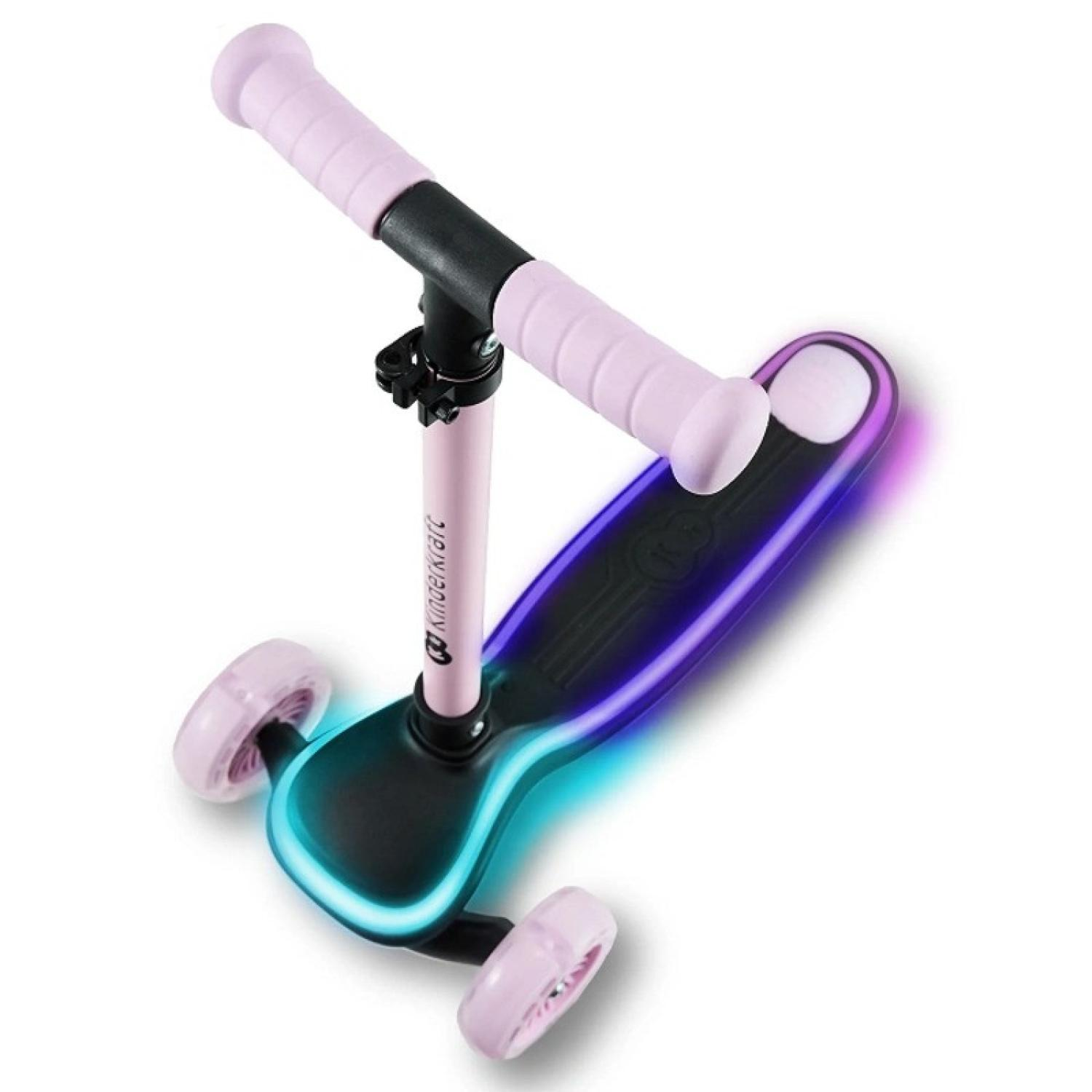Ein rosa Kinderroller mit drei Rädern und leuchtenden blauen und violetten Lichtern.