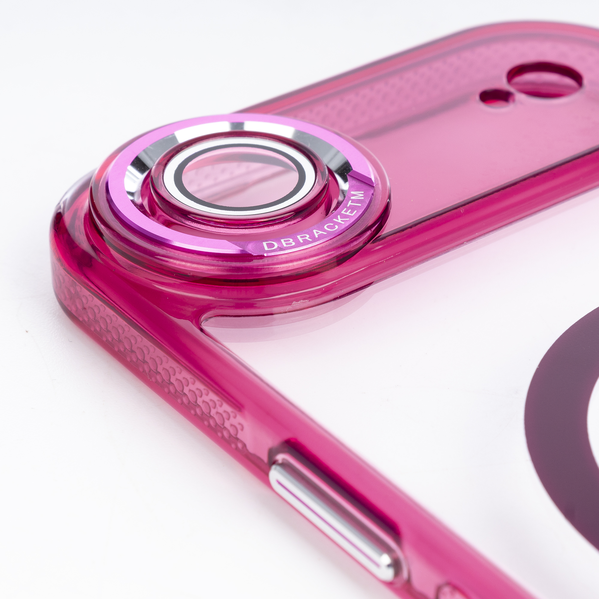 Custodia rosa trasparente per telefono con accenti argentati e logo DBRACKETM.