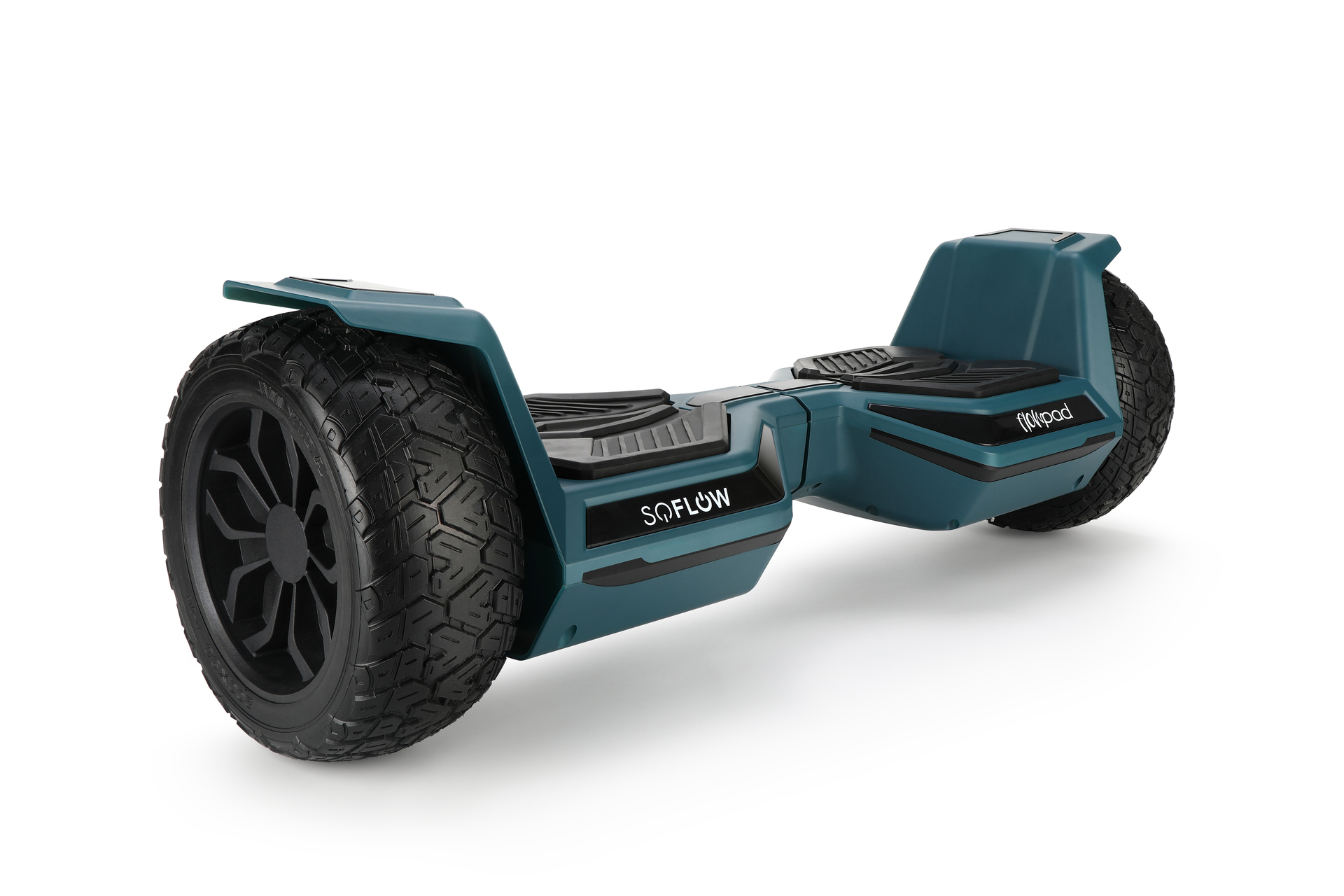 Un hoverboard verde acqua con grandi ruote e pedane nere.