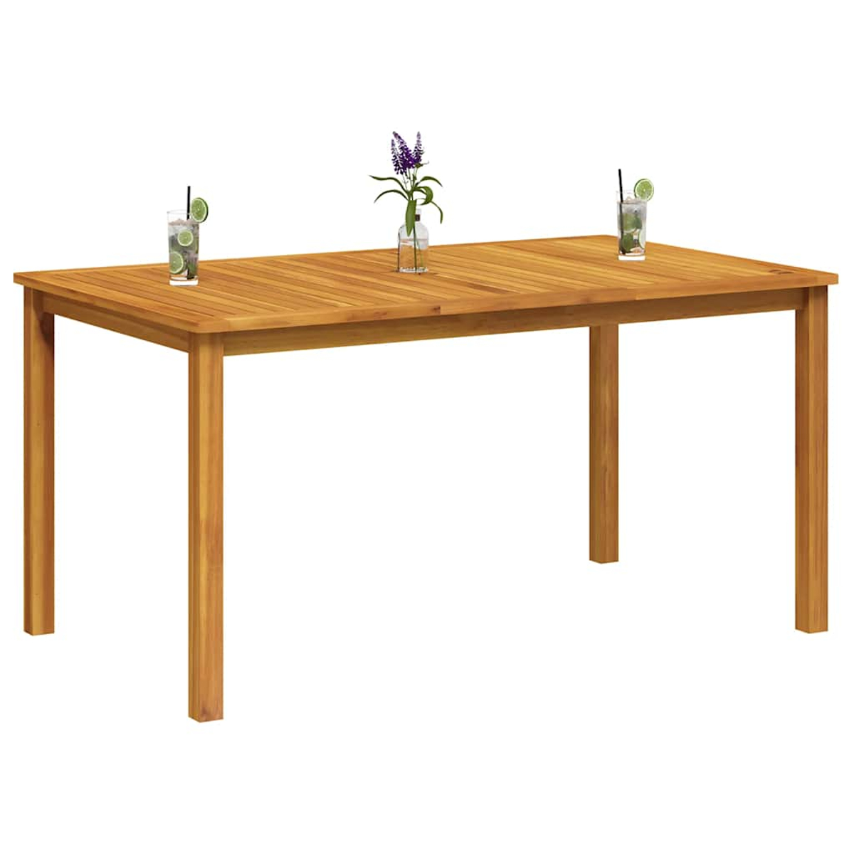 Ein hölzerner Esstisch mit zwei Gläsern und einer kleinen Vase mit Blumen.