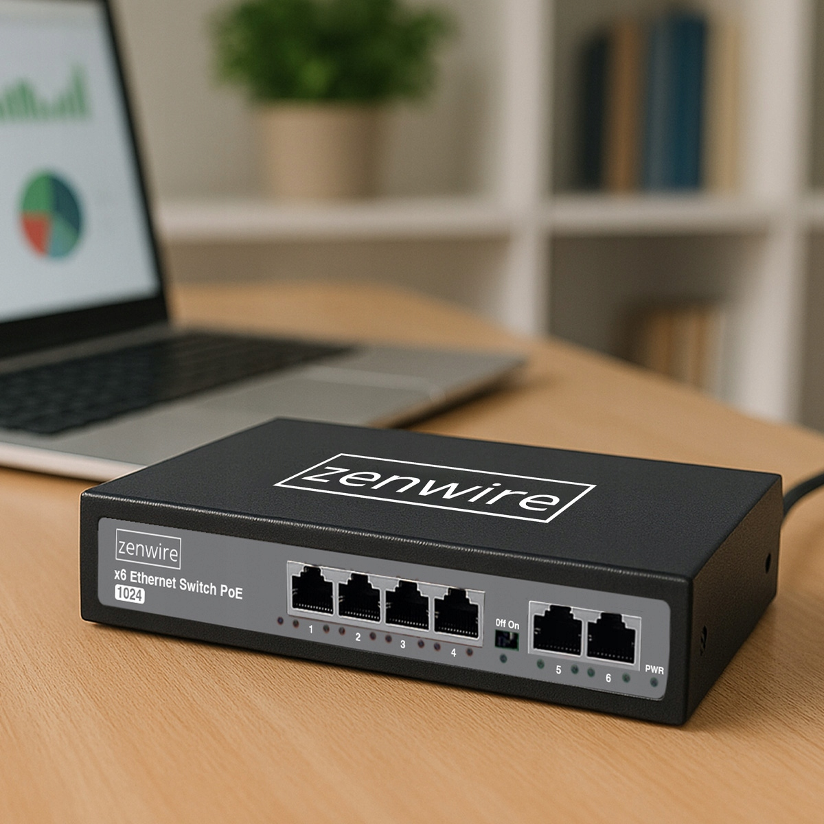 Czarny 6-portowy przełącznik Ethernet Zenwire na drewnianym biurku obok laptopa.