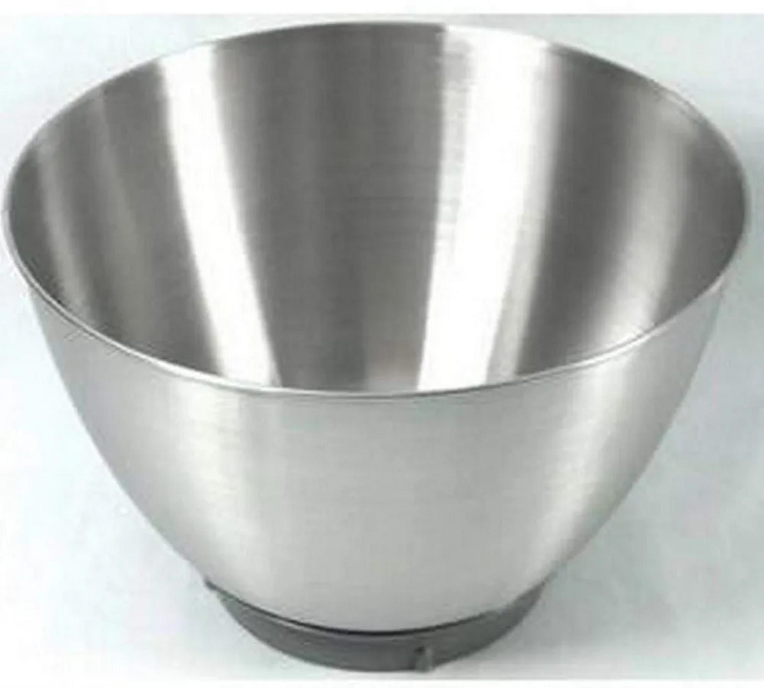 Błyszcząca metalowa miska z ciemną podstawą.