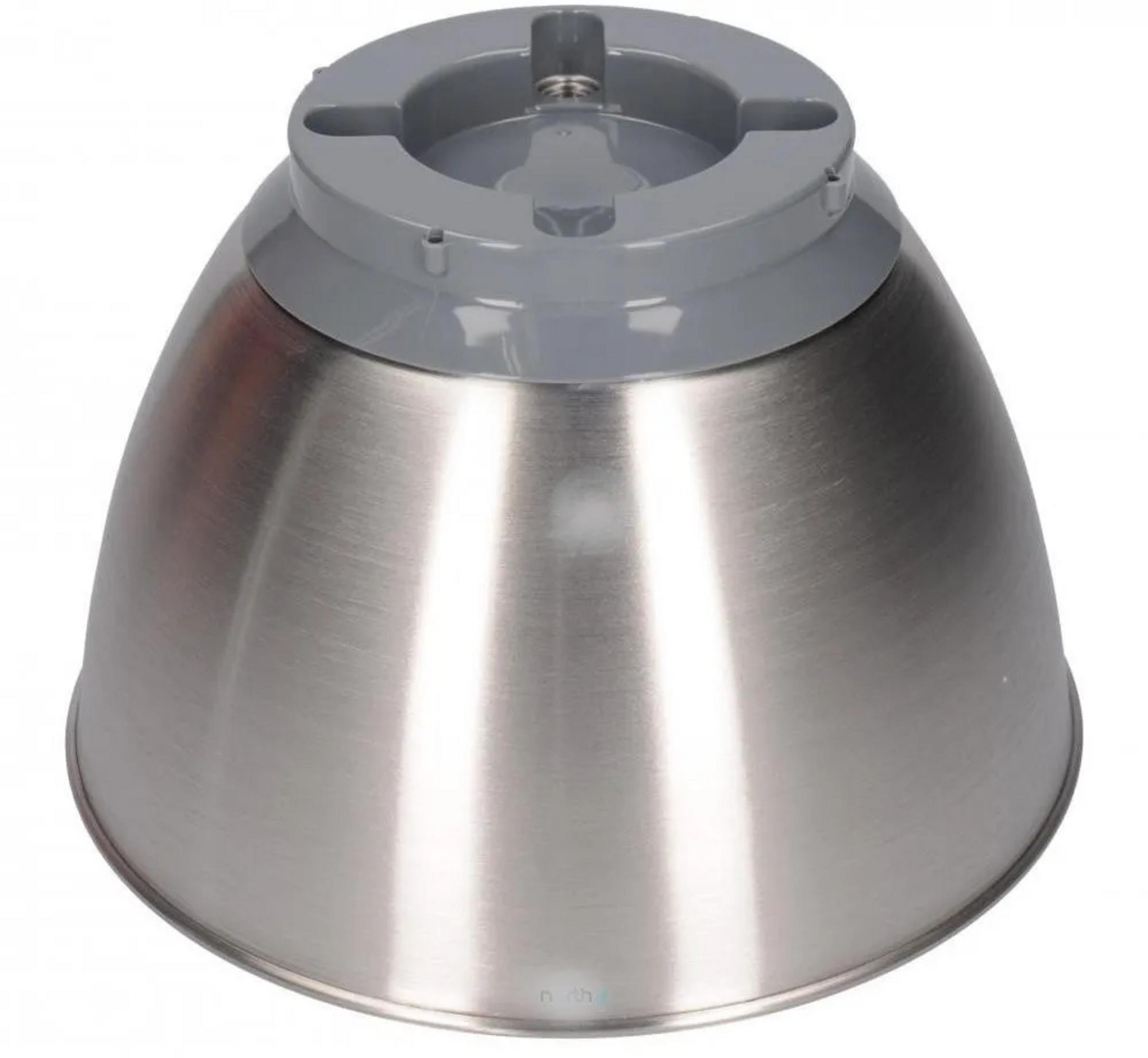 Srebrna metalowa miska z szarą plastikową pokrywką, odwrócona.