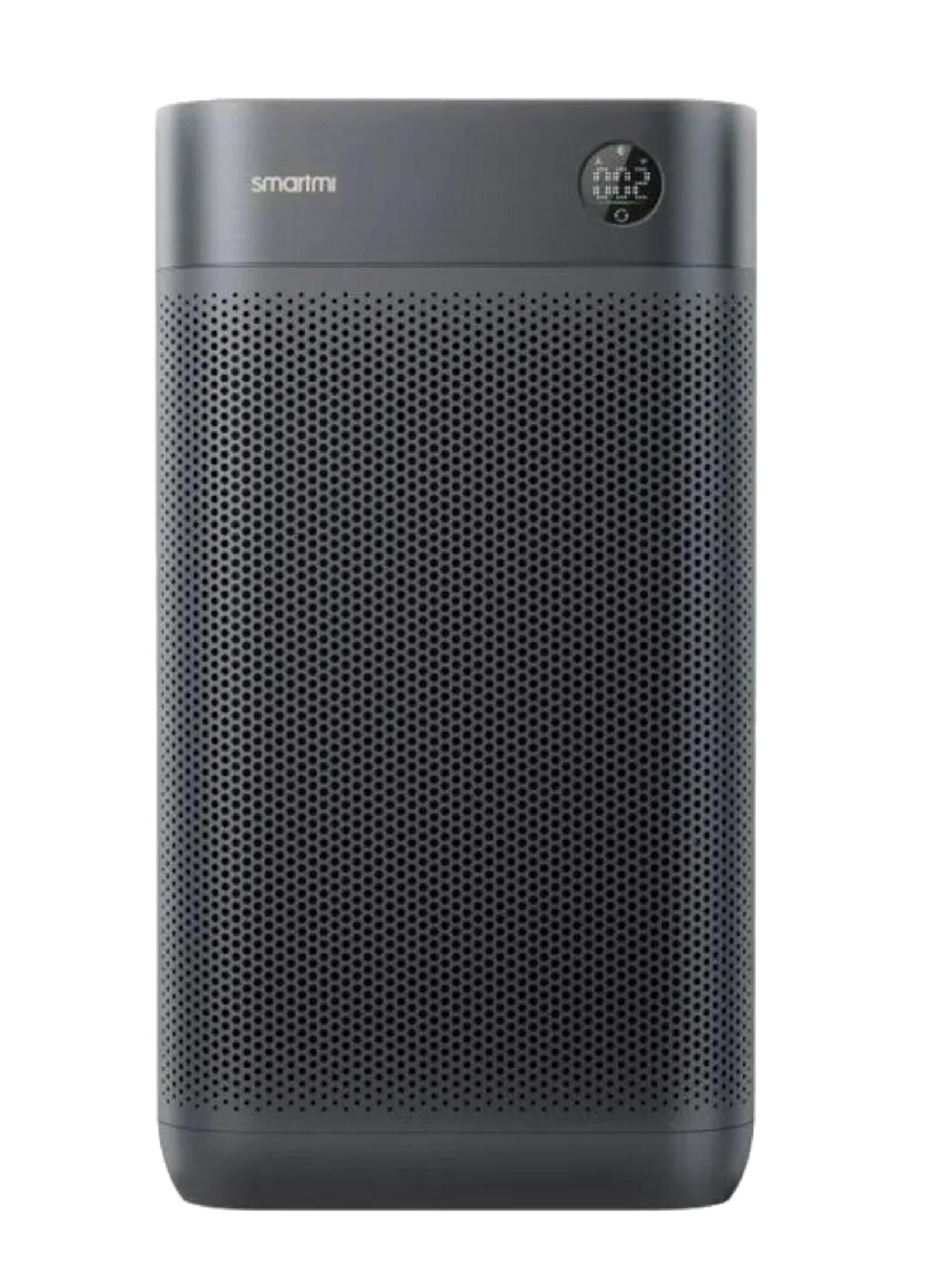 Un purificatore d'aria rettangolare scuro con corpo forato e display digitale.