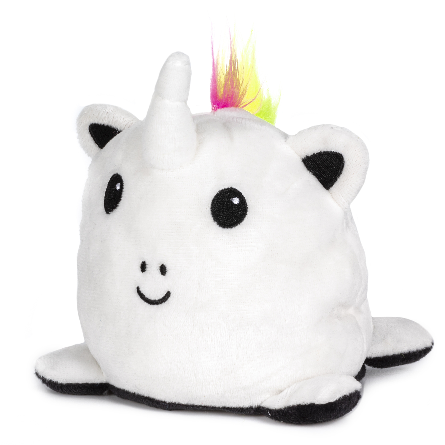 Un unicornio de peluche blanco con pelo de colores y cara sonriente.