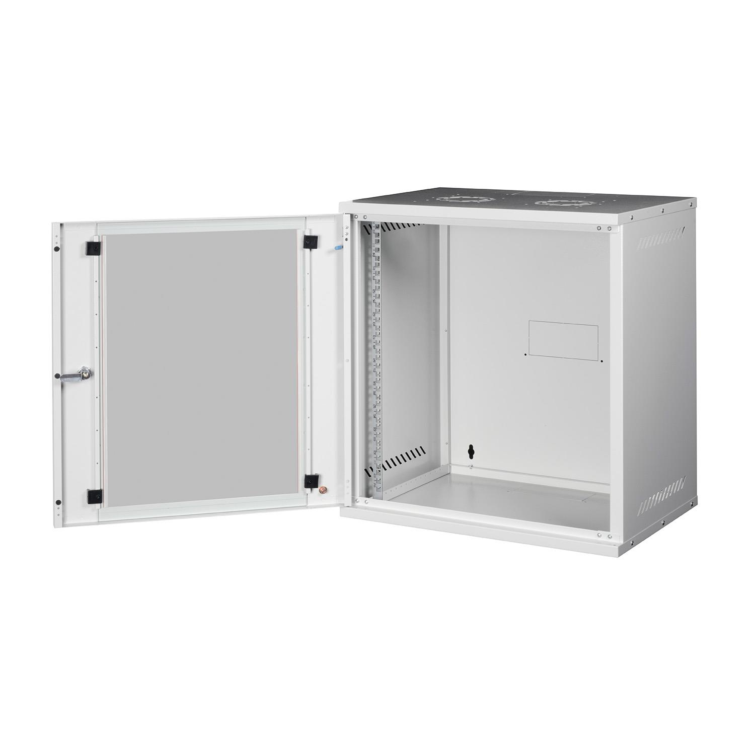 Rack rayları ve havalandırma delikleri olan açık beyaz sunucu dolabı.