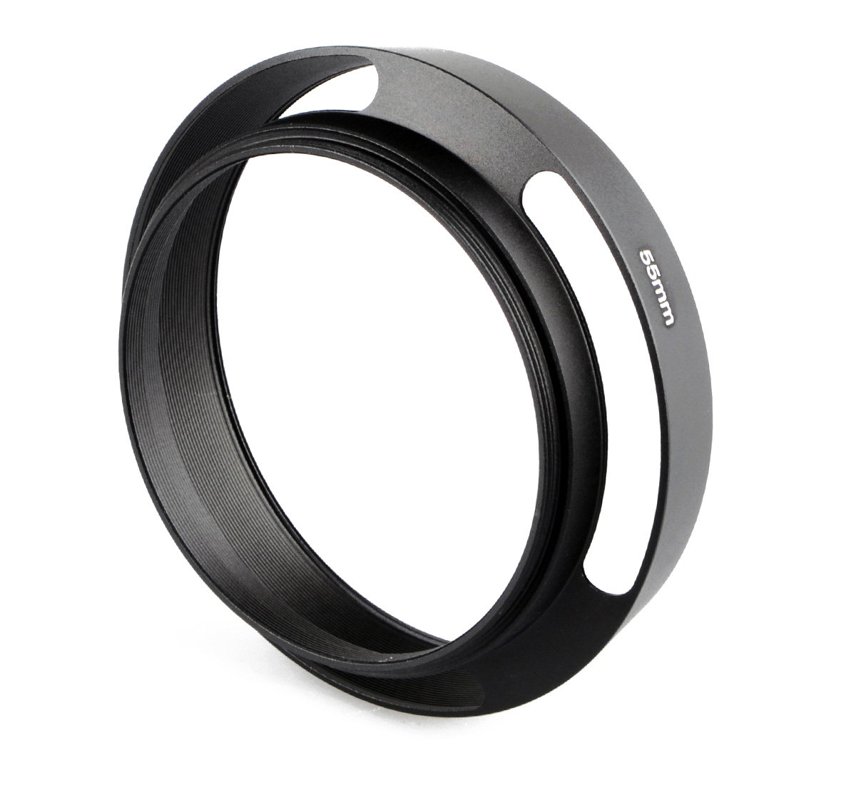 Schwarzer Objektiv-Streulichtblende mit 55mm-Markierung, auf weißem Hintergrund.