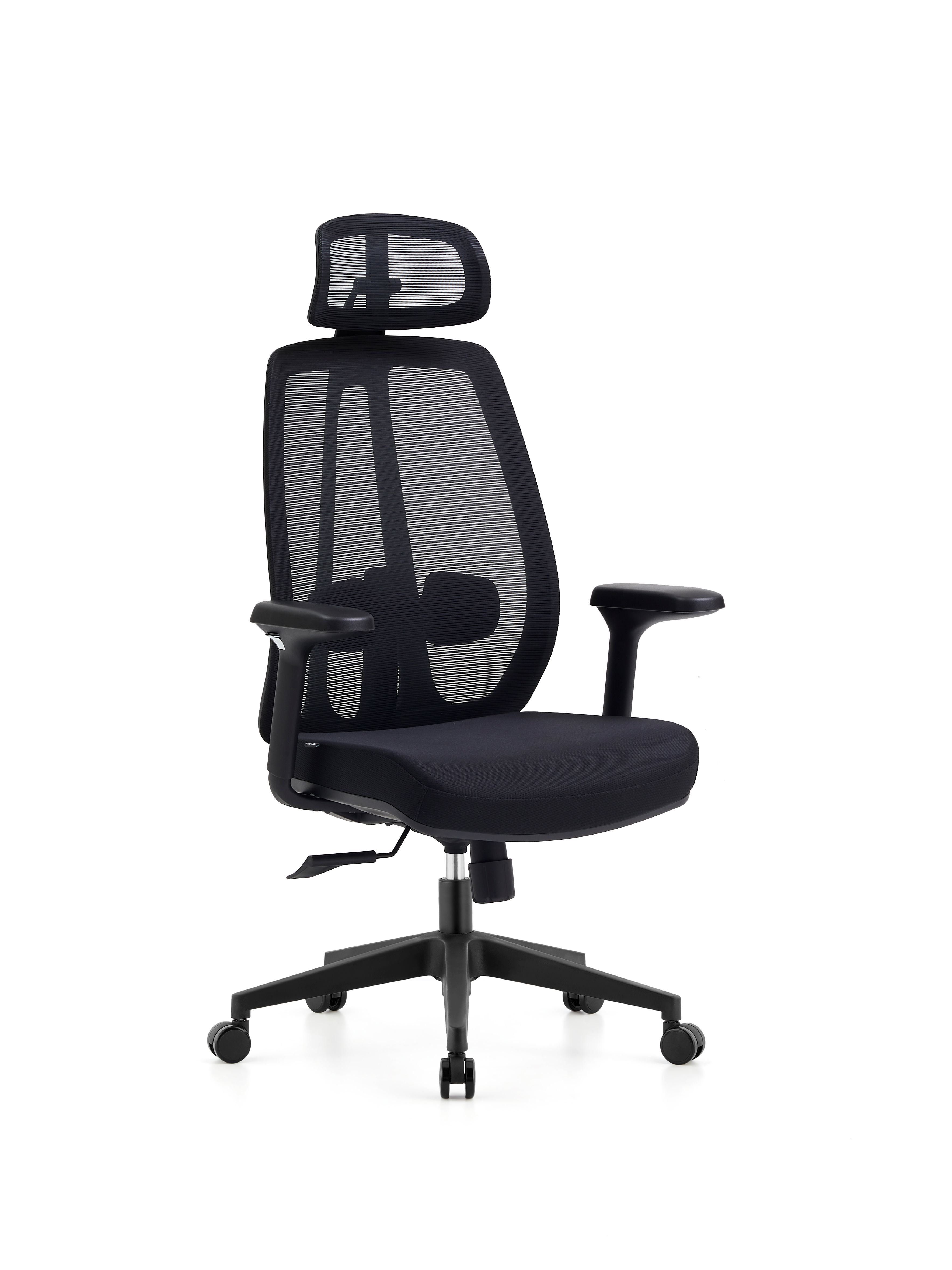 Czarny fotel biurowy z siatkowym oparciem i zagłówkiem.