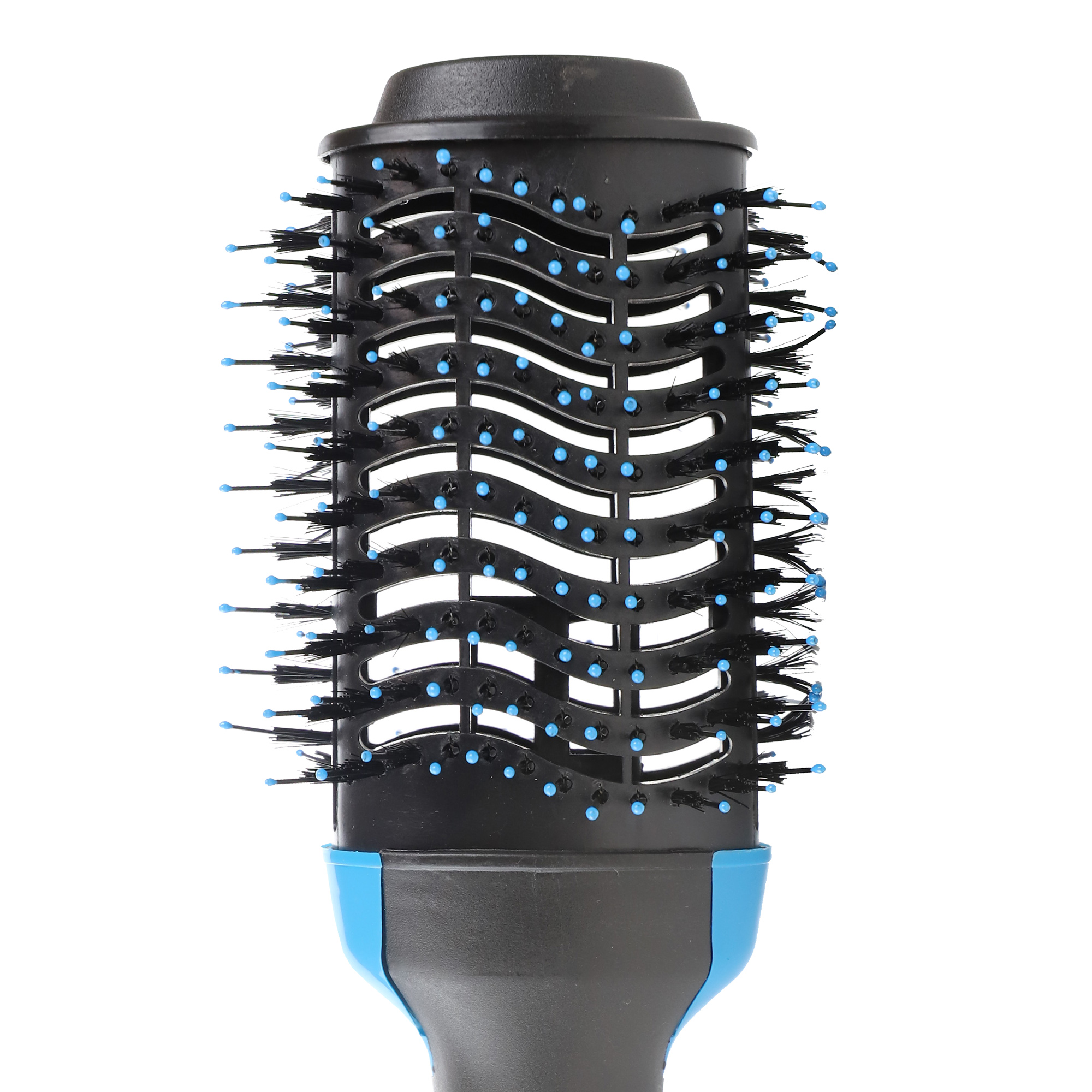 Czarna szczotka do włosów z niebieskimi końcówkami na białym tle.