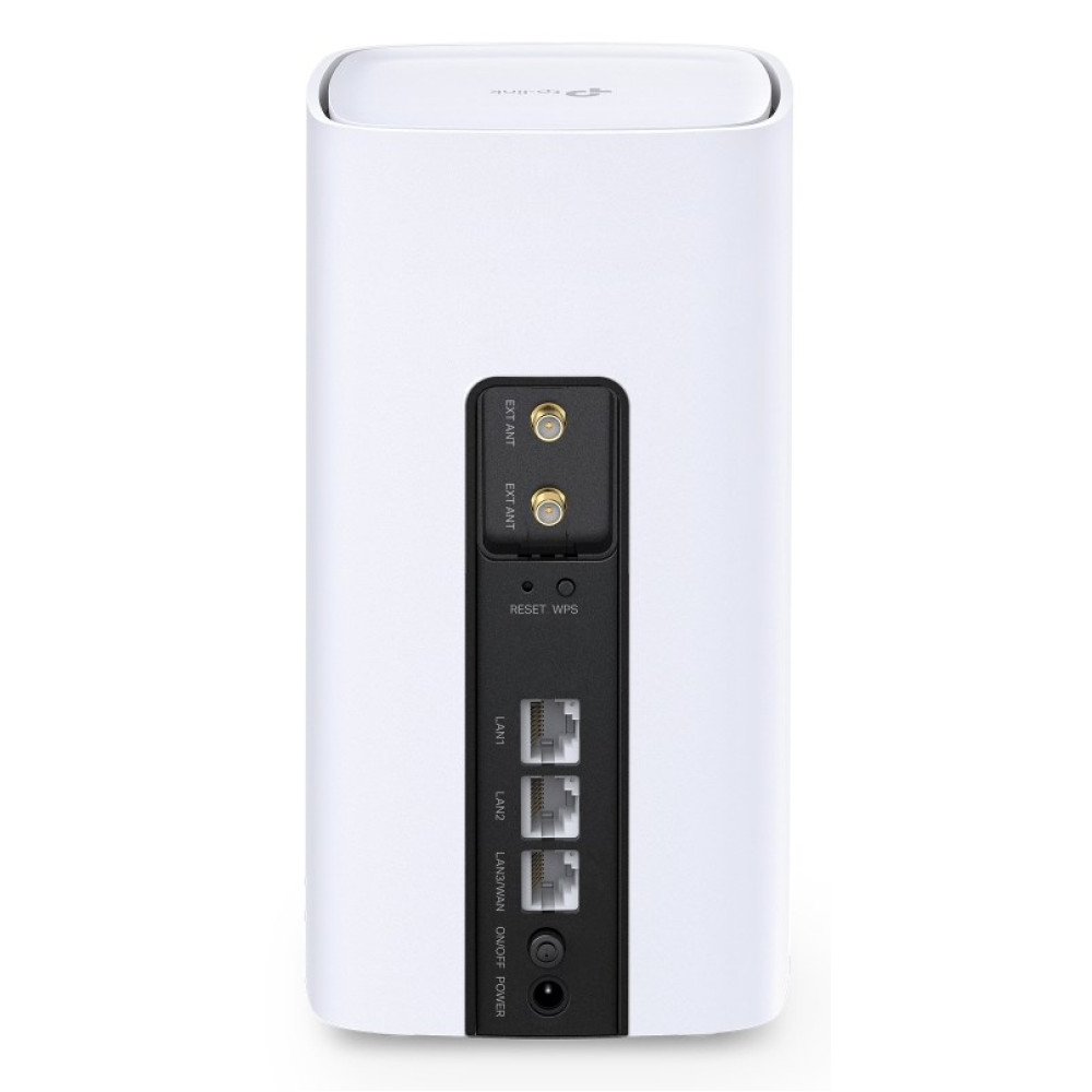 Tył białego routera z portami i etykietami.