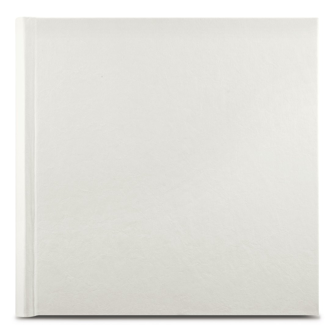 Zamknięta, kremowa książka w twardej oprawie na białym tle.