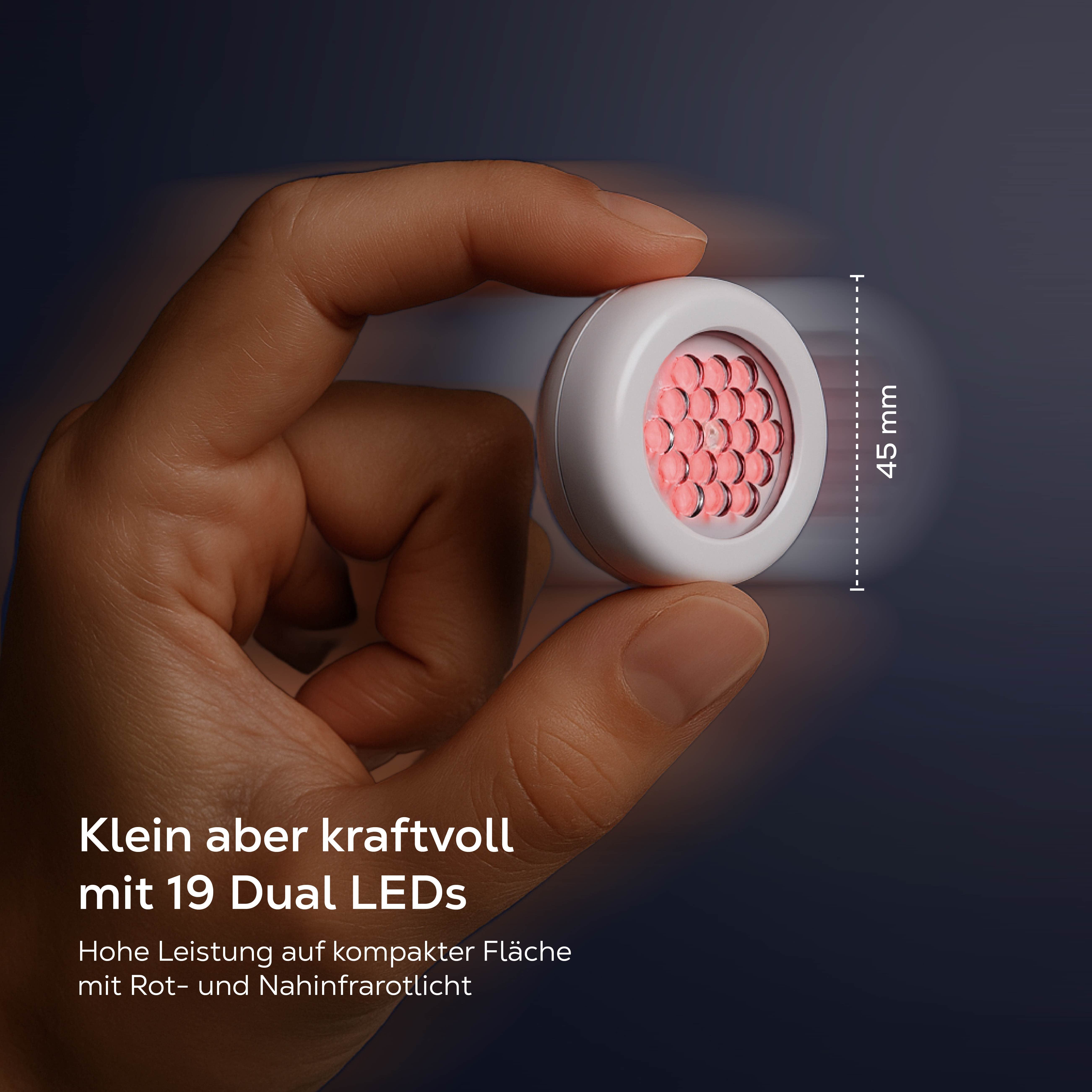 Eine Hand hält ein rundes Gerät mit 19 roten LEDs. Durchmesser 45 mm.