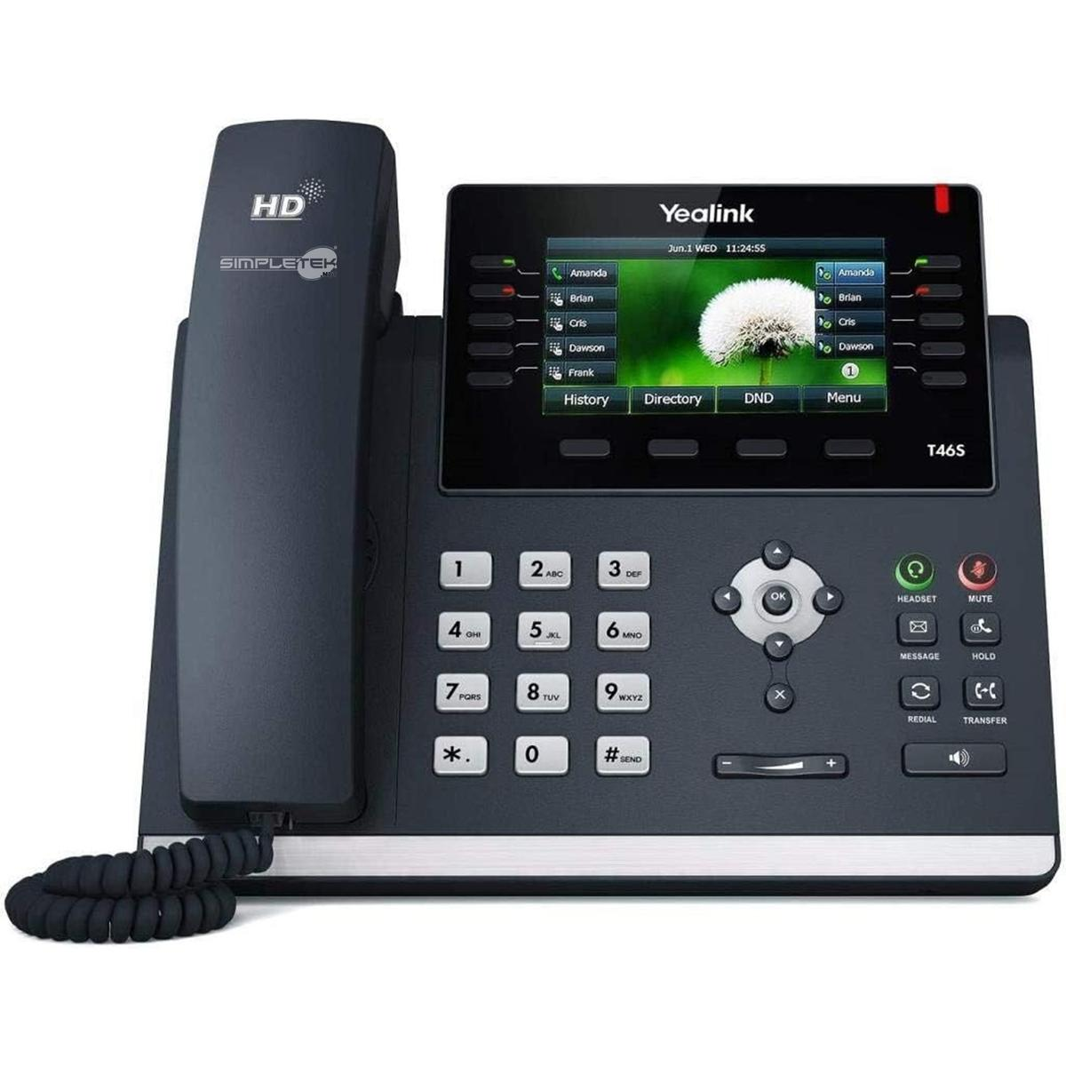 Un telefono da scrivania Yealink T46S nero con ampio display a colori e tastiera.