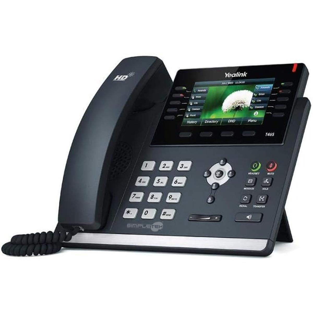 Un telefono da scrivania Yealink T46S nero con cornetta, schermo a colori e tastiera.