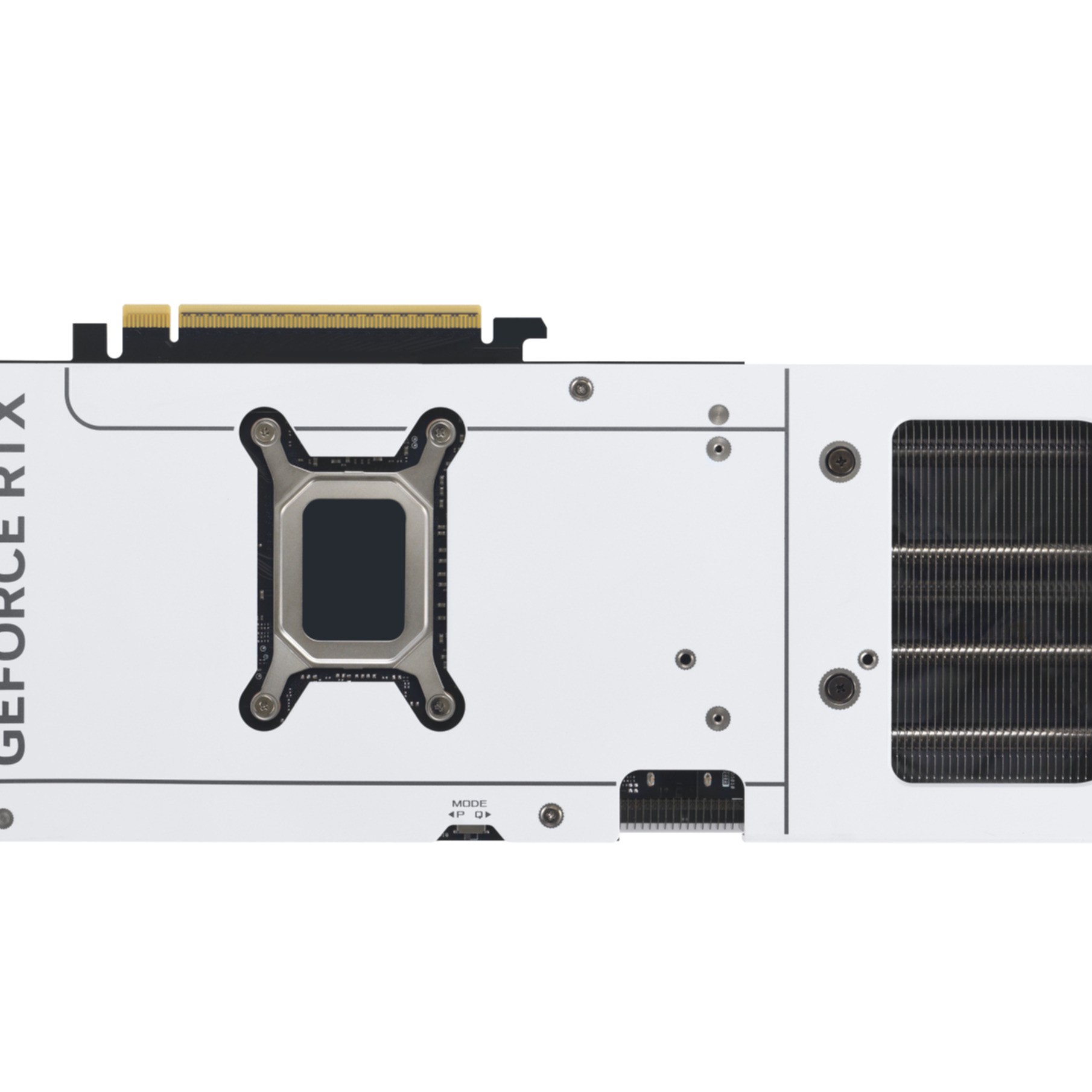 Biała karta graficzna z napisem "GEFORCE RTX", metalową płytką i wentylatorem.