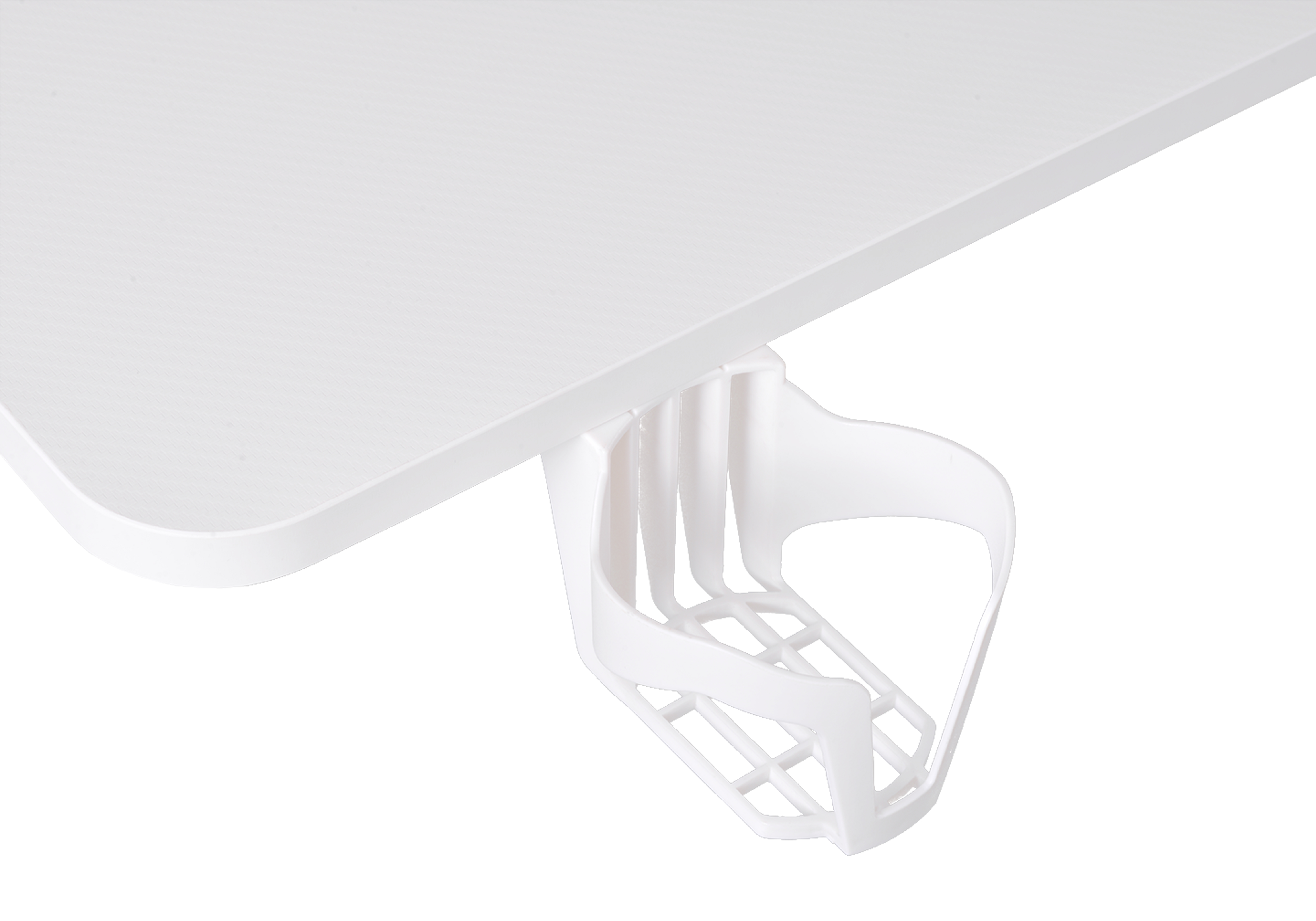 Biały blat stołu z białym plastikowym uchwytem na kubek przymocowanym pod spodem.