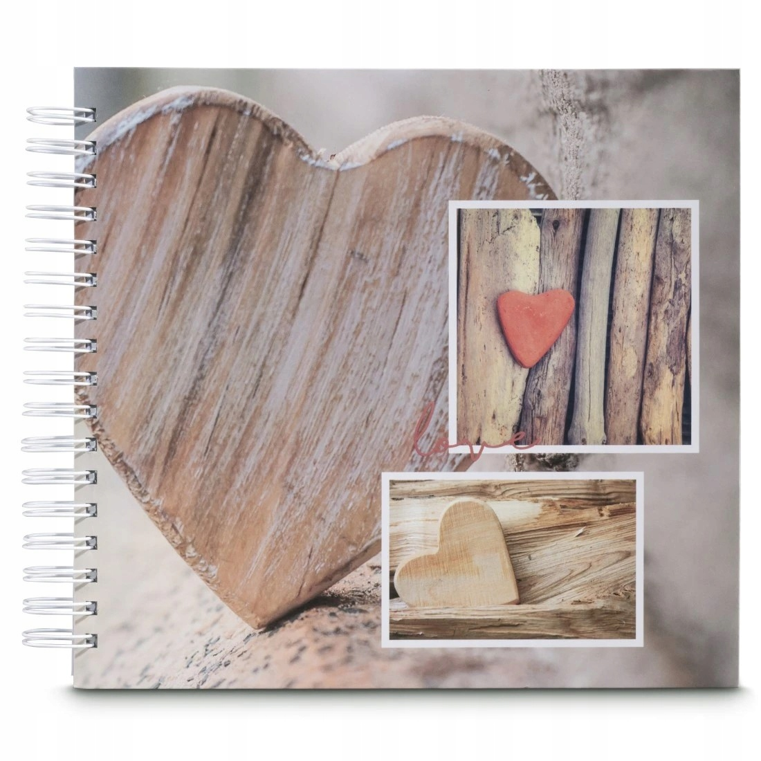 Notatnik spiralny z motywami drewnianych serc.