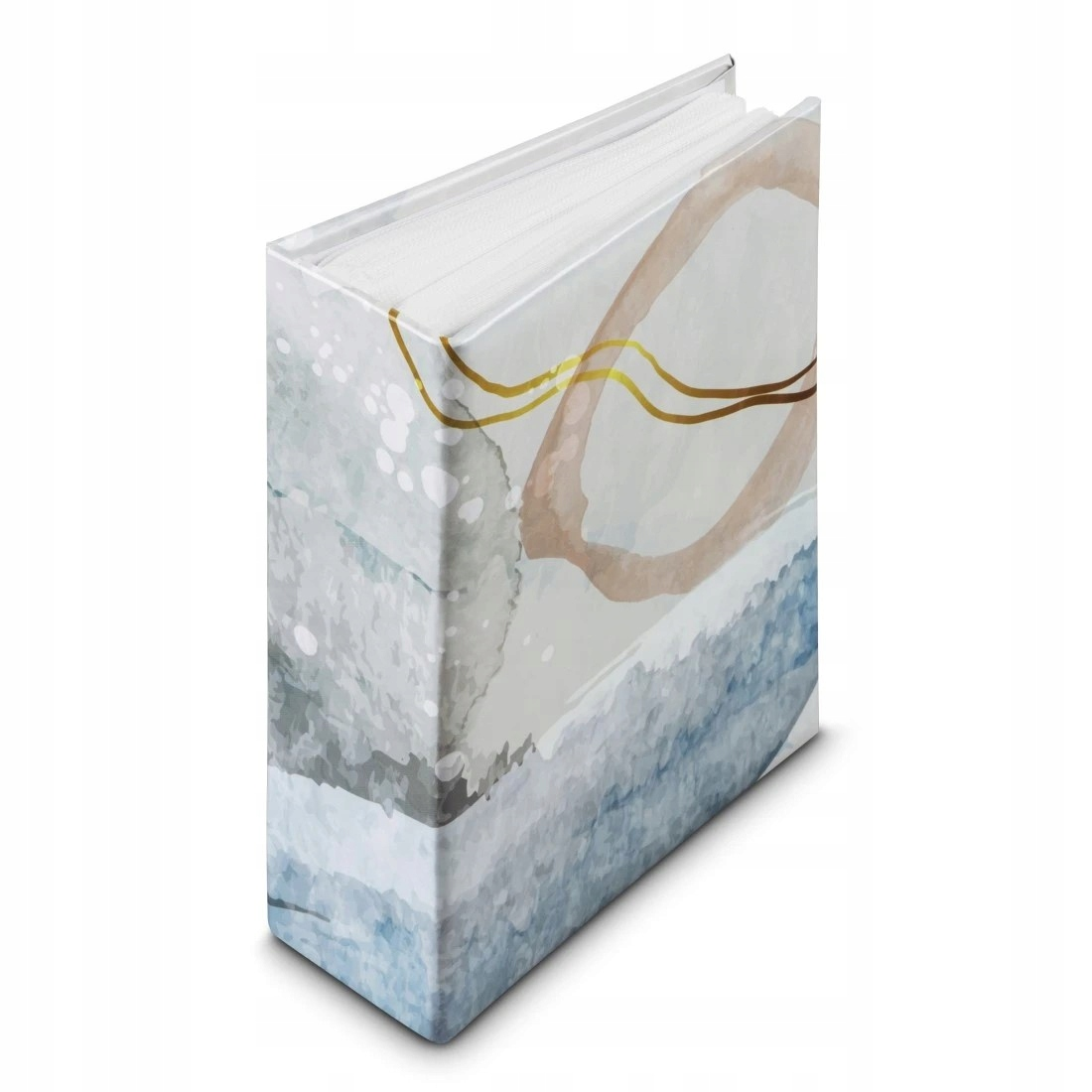 Książka z abstrakcyjnym akwarelowym wzorem w odcieniach niebieskiego i beżu ze złotymi akcentami.