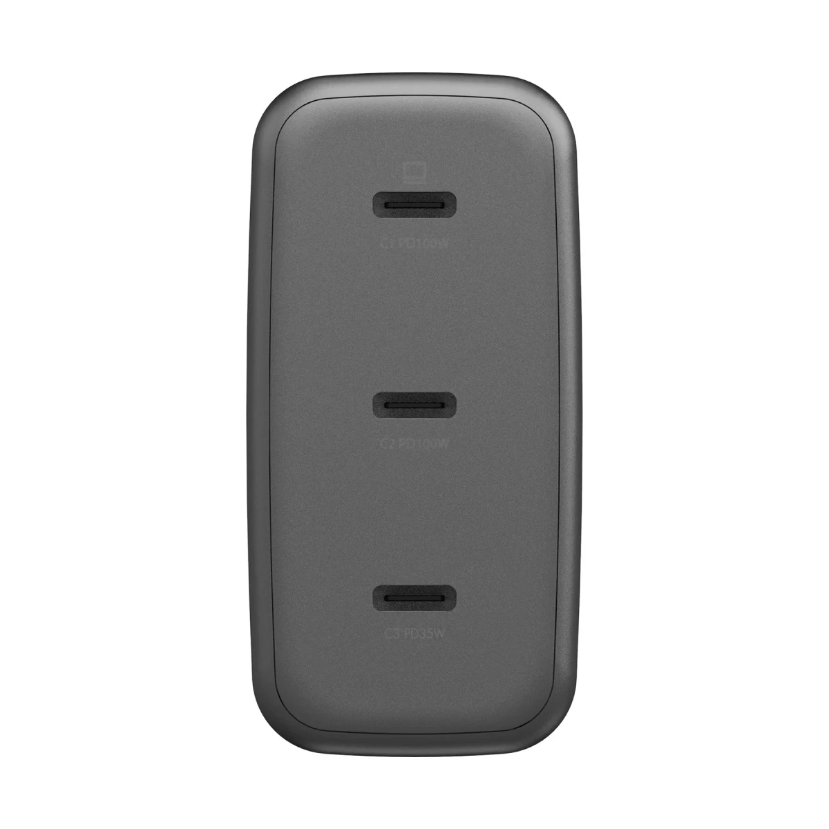 Üç adet USB-C bağlantı noktasına sahip gri güç adaptörü: ikisi 100W, biri 35W.