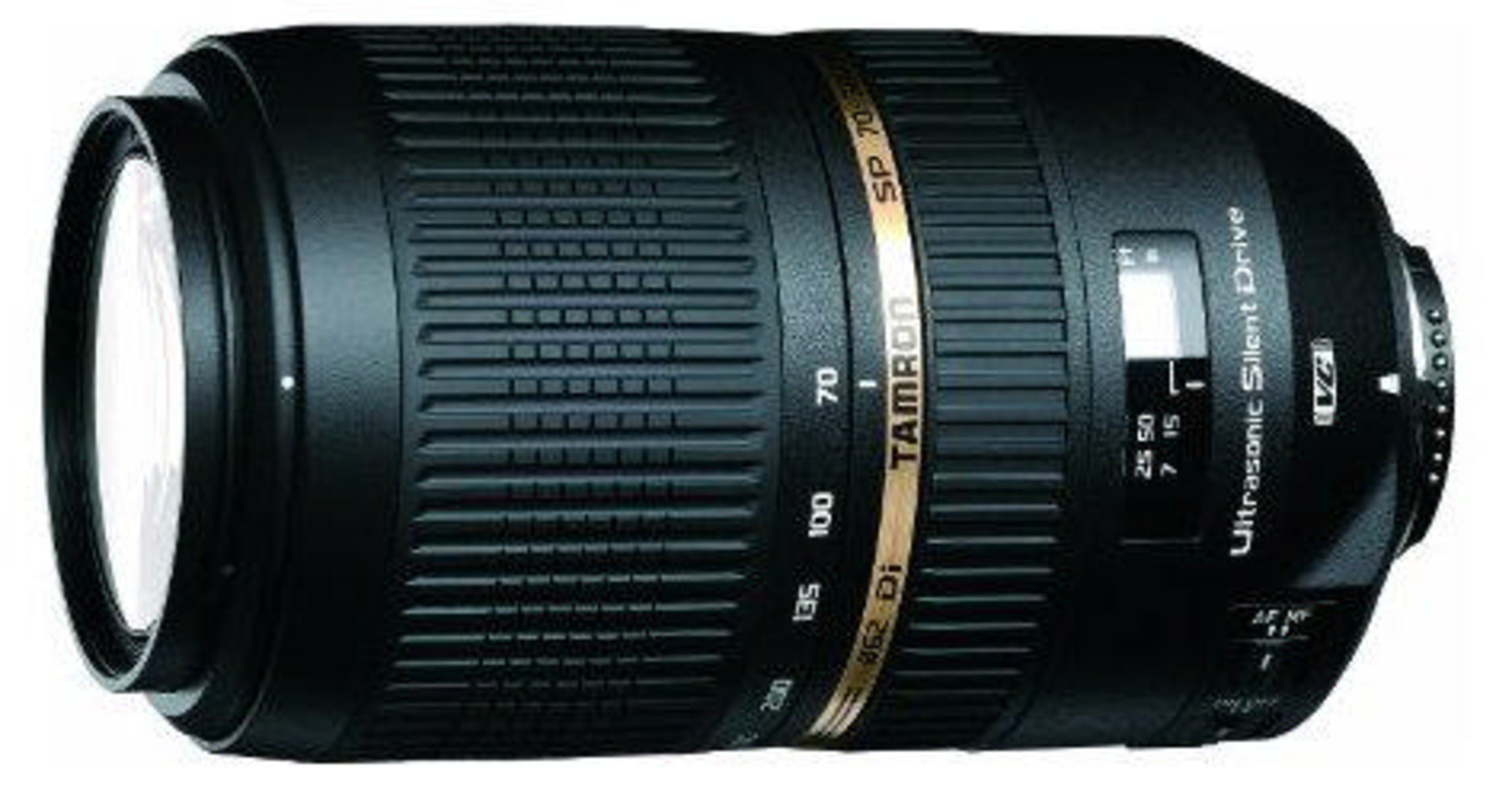 Ein schwarzes Tamron Objektiv mit Zoom- und Fokussierringen.