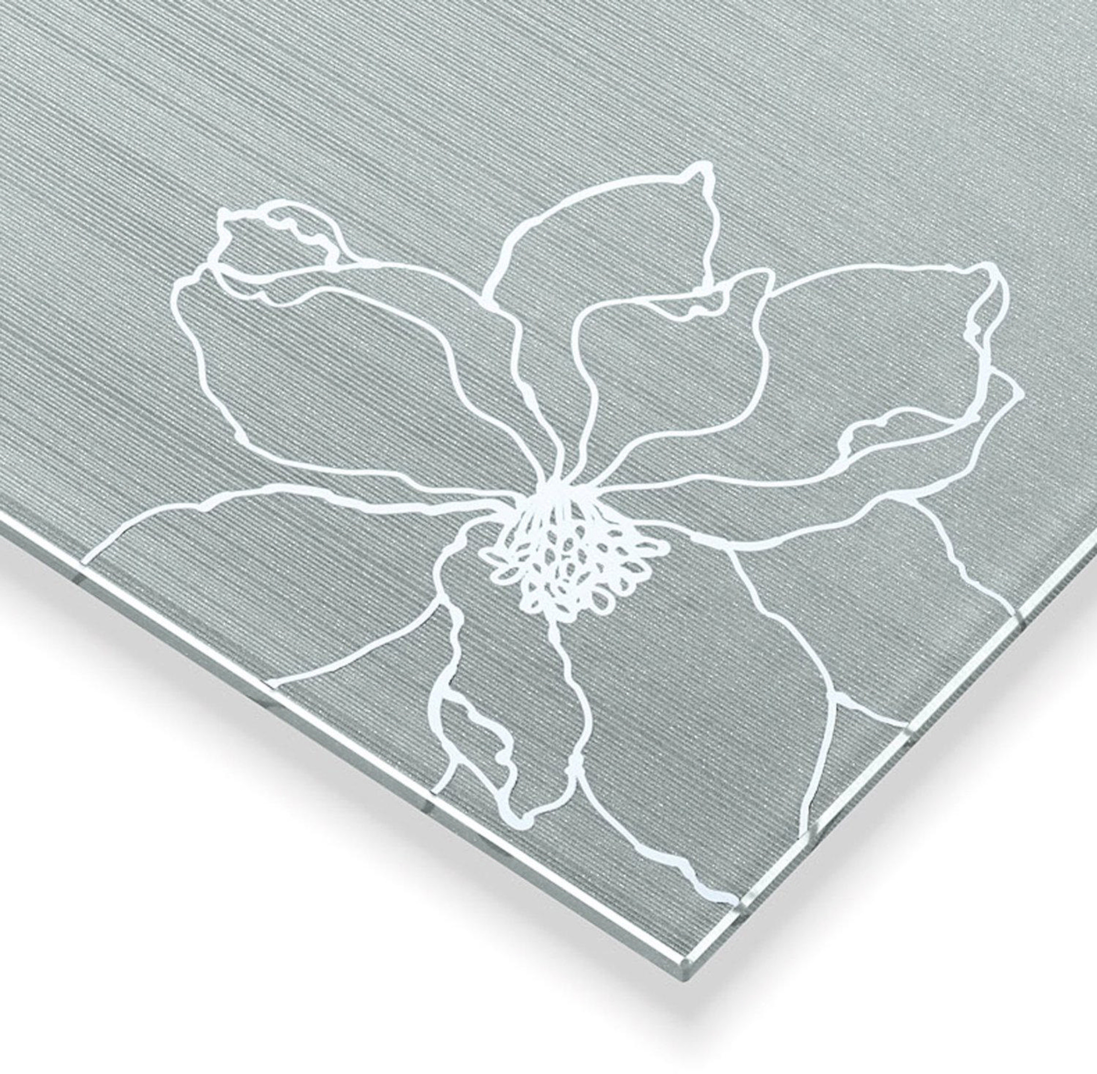Eine weiße Blumenkontur auf grauem Hintergrund mit Textur.