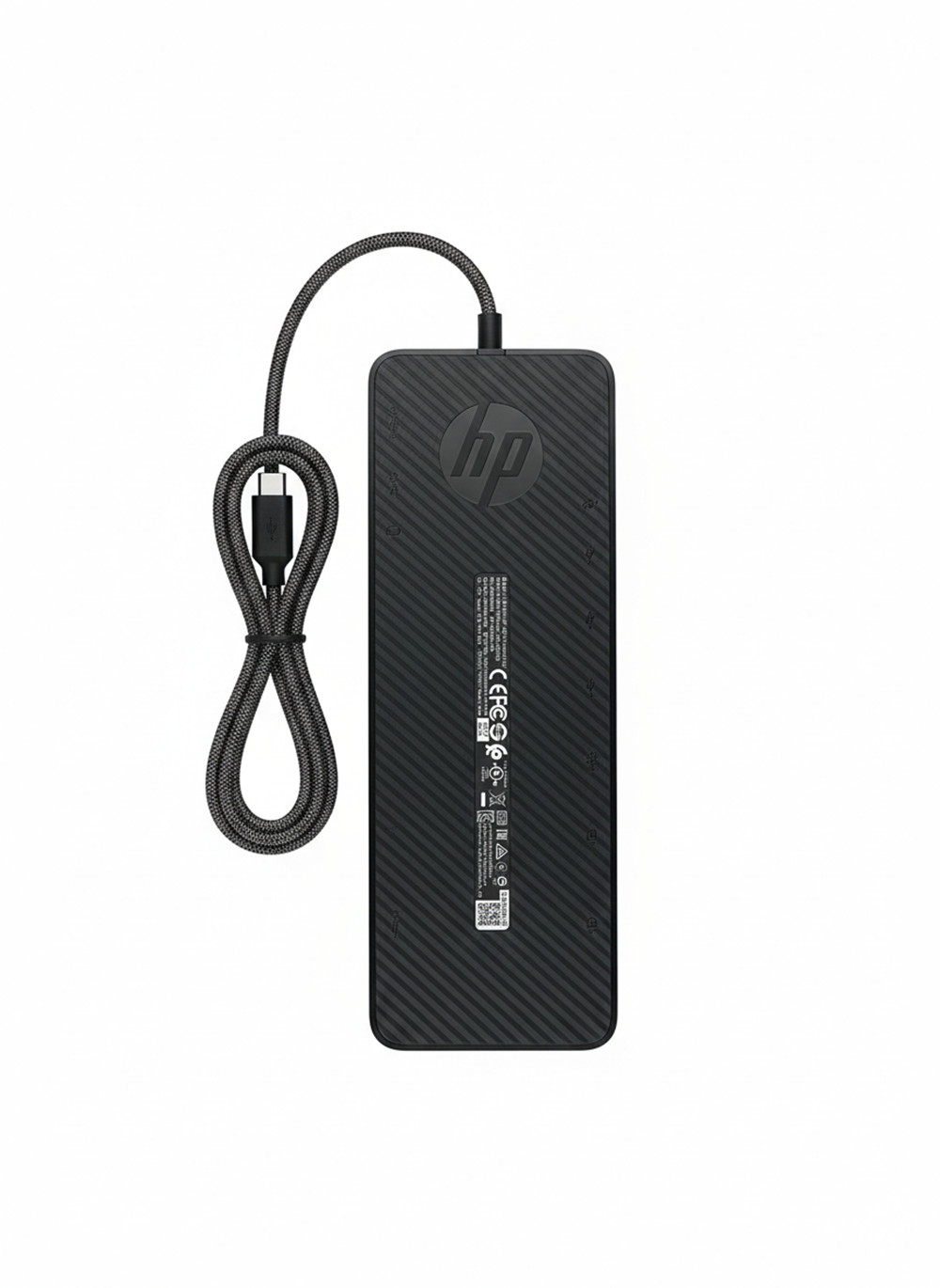 Schwarzes HP Netzteil mit geflochtenem USB-C Kabel, auf weißem Hintergrund.