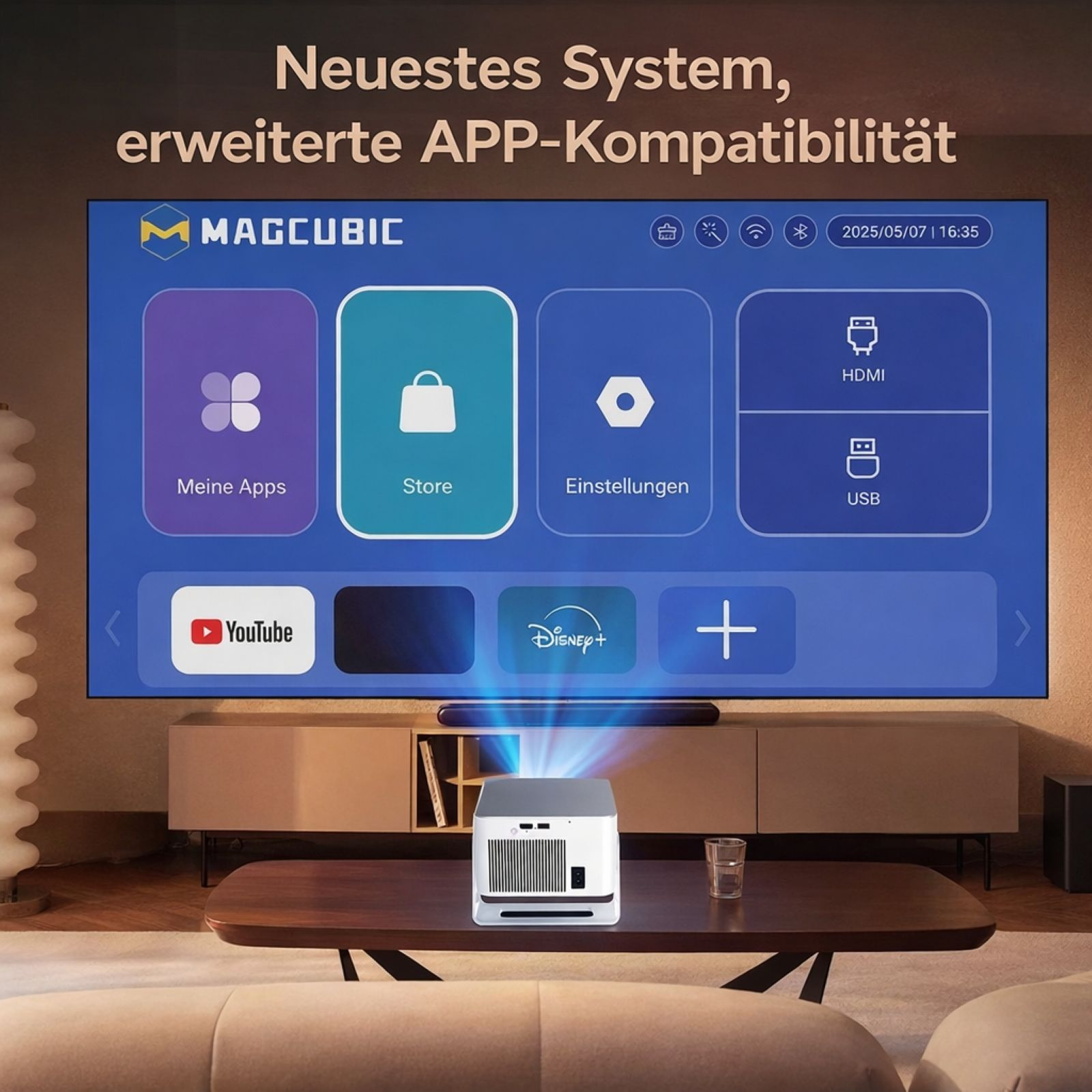 Ein moderner Projektor wirft ein Bild auf einen großen Bildschirm mit App-Symbolen.
