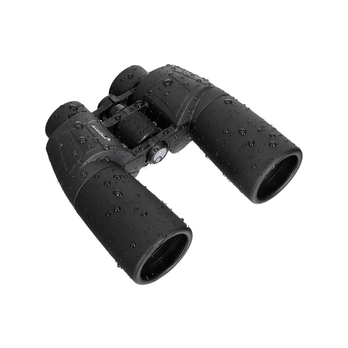 Binocolo nero con gocce d'acqua su sfondo bianco.