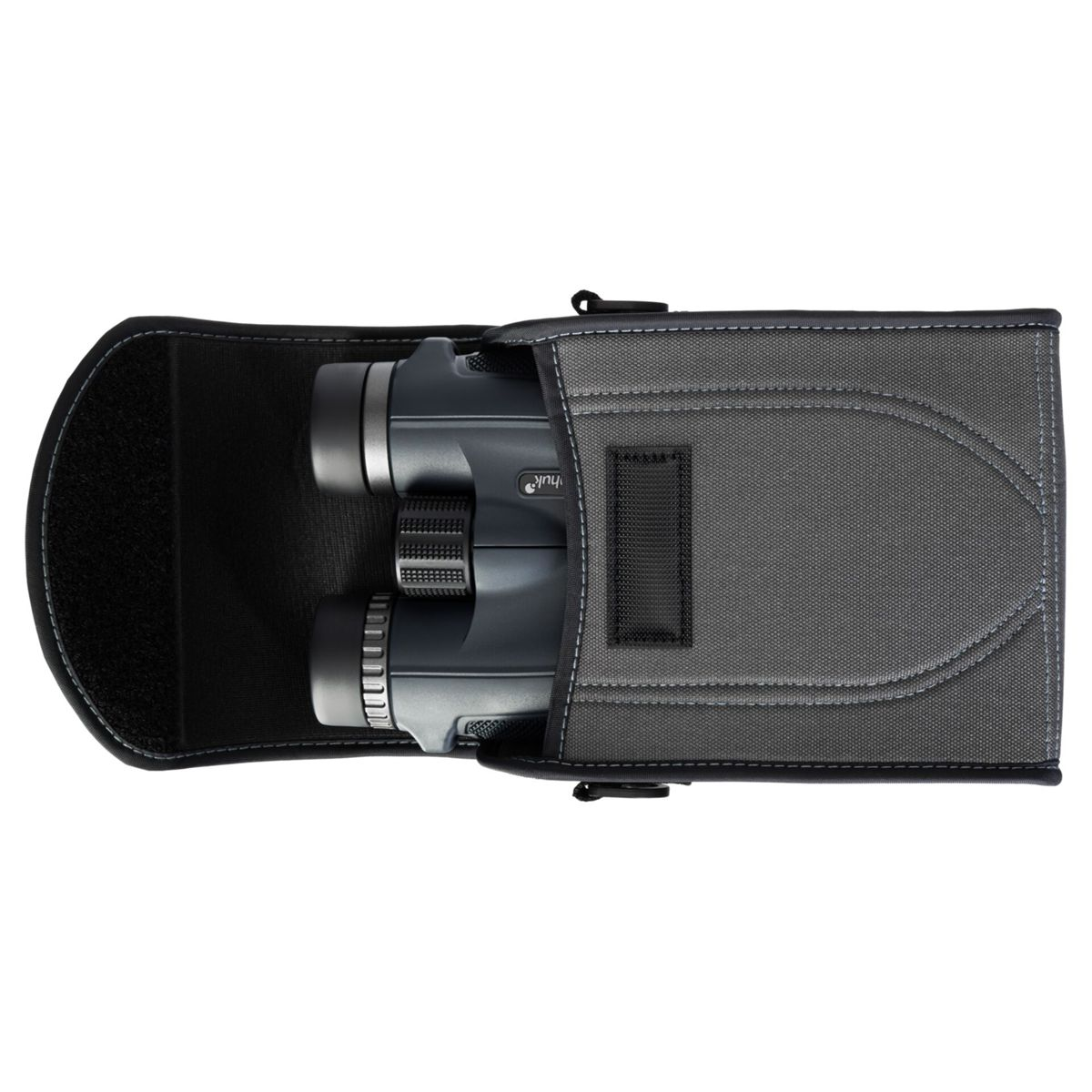 Binocolo grigio in una custodia aperta in tessuto grigio con interno nero e chiusura in velcro.