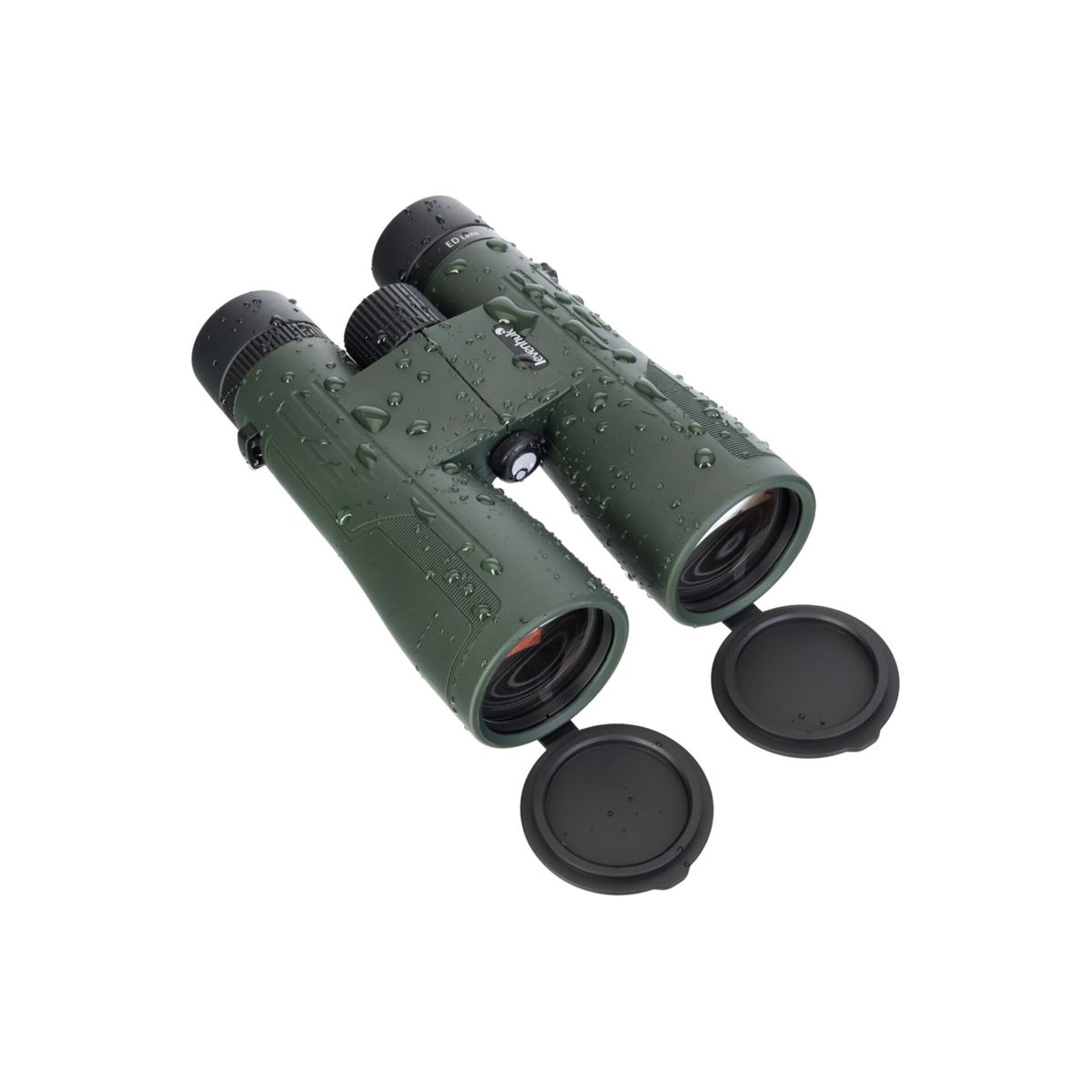 Binocolo verde con gocce d'acqua e copriobiettivi aperti.