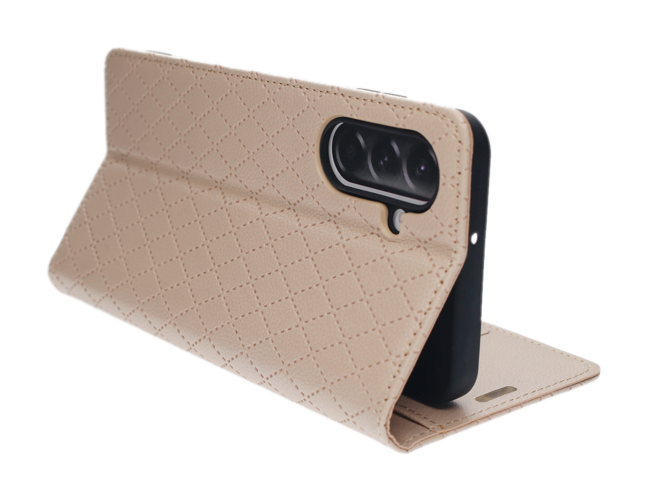 Beige Handyhülle mit Rautenmuster und Kameraöffnung auf weißem Hintergrund.
