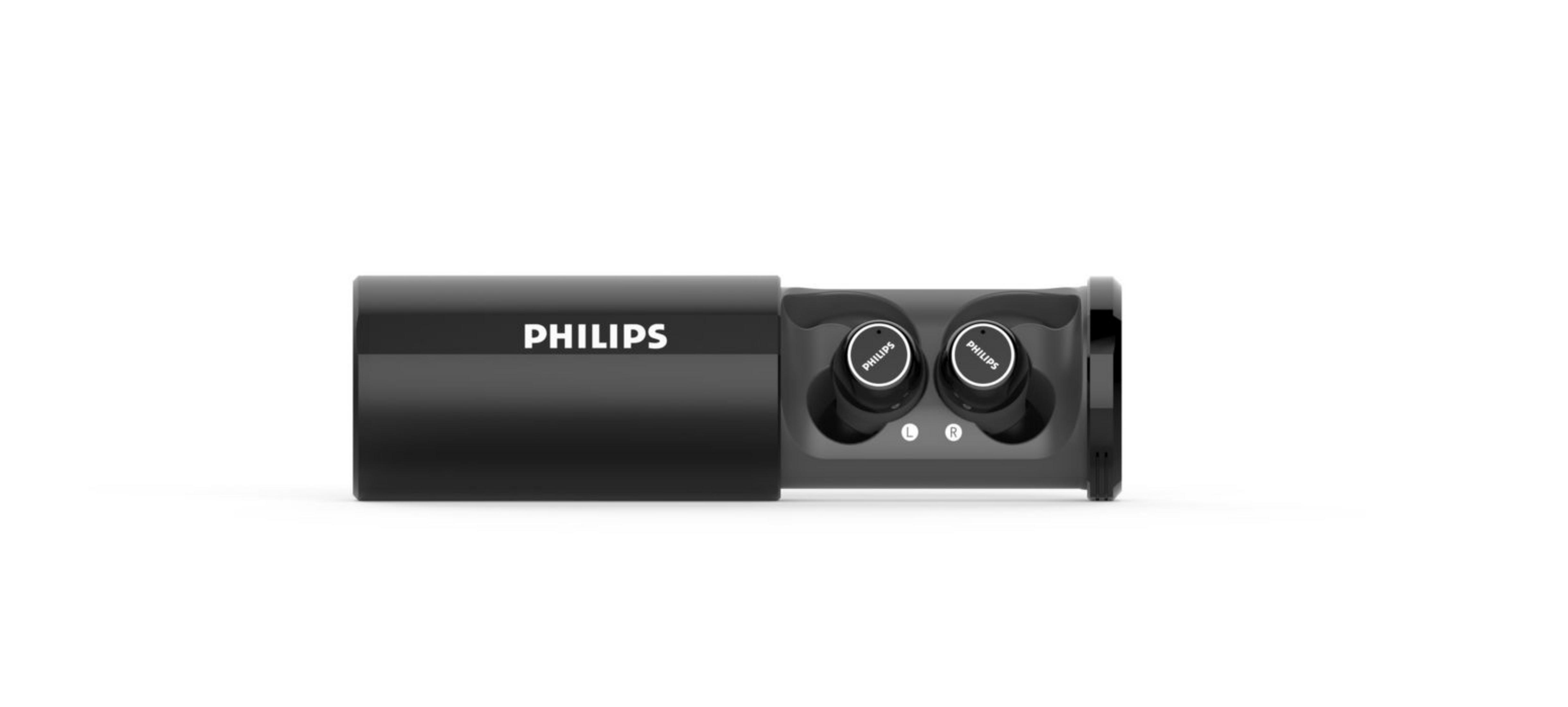 Czarne etui ładujące z logo Philips i dwoma słuchawkami bezprzewodowymi.