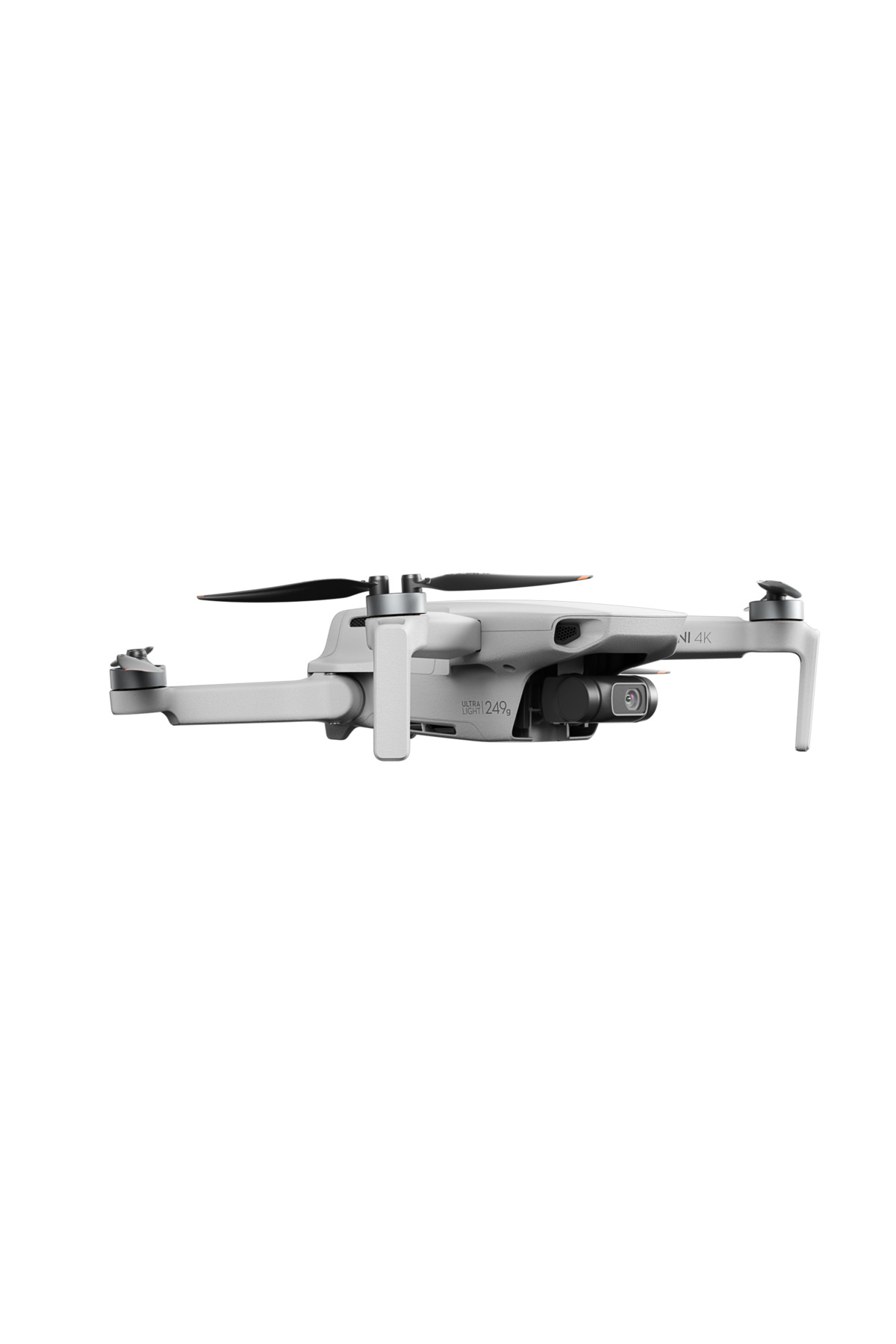 Beyaz arka plan üzerinde dört pervaneli ve kameralı beyaz bir drone gösterilmektedir.