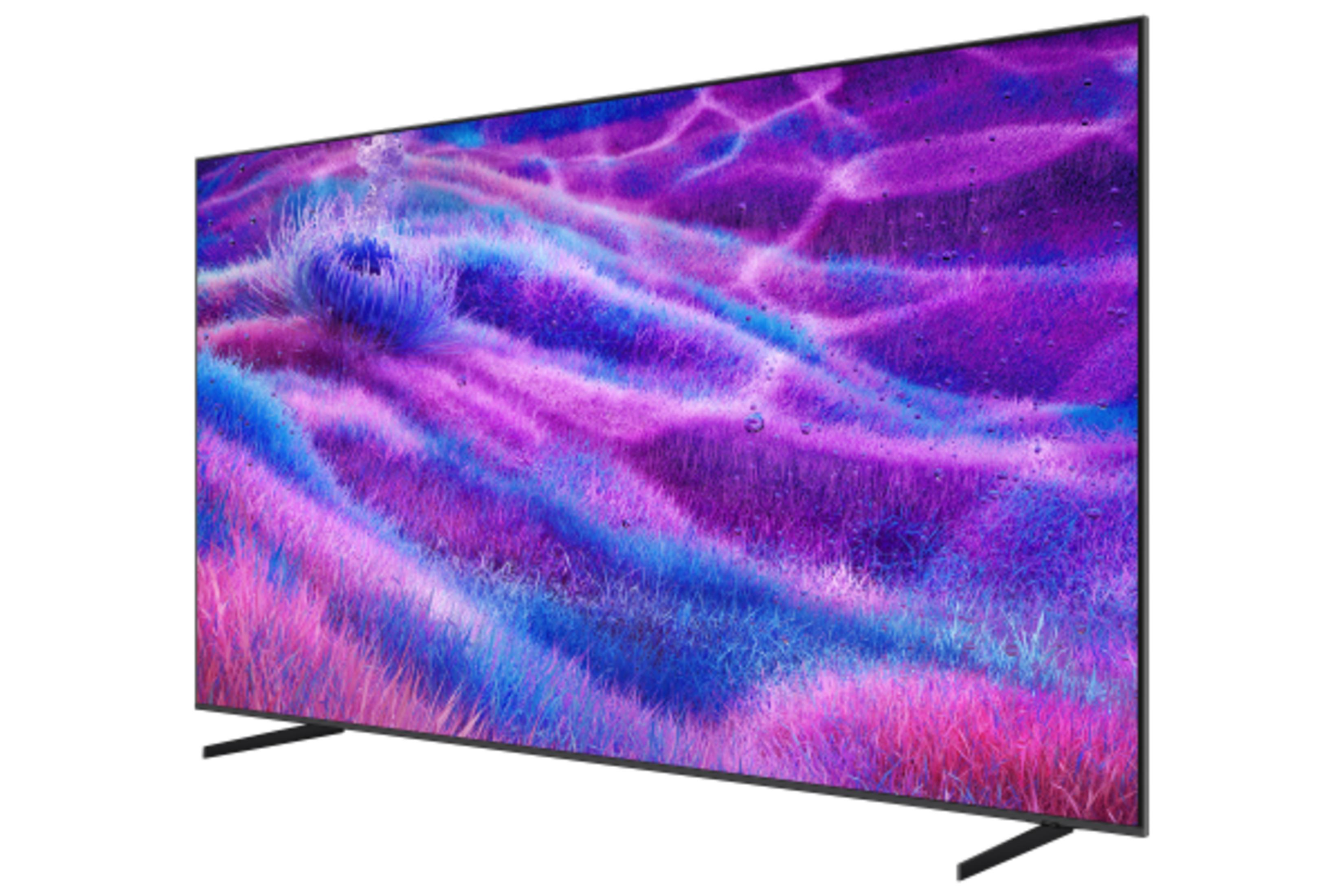 Mor ve mavi renklerde soyut, renkli bir arka planı gösteren modern bir televizyon.