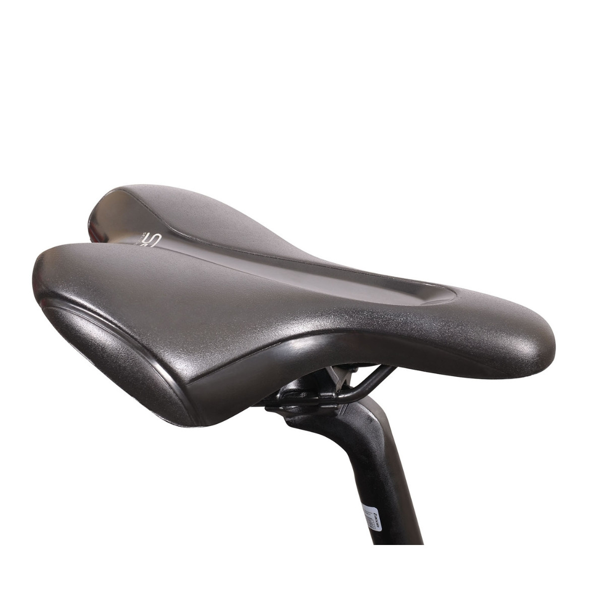 Czarny siodełko rowerowe z białym logo na białym tle.