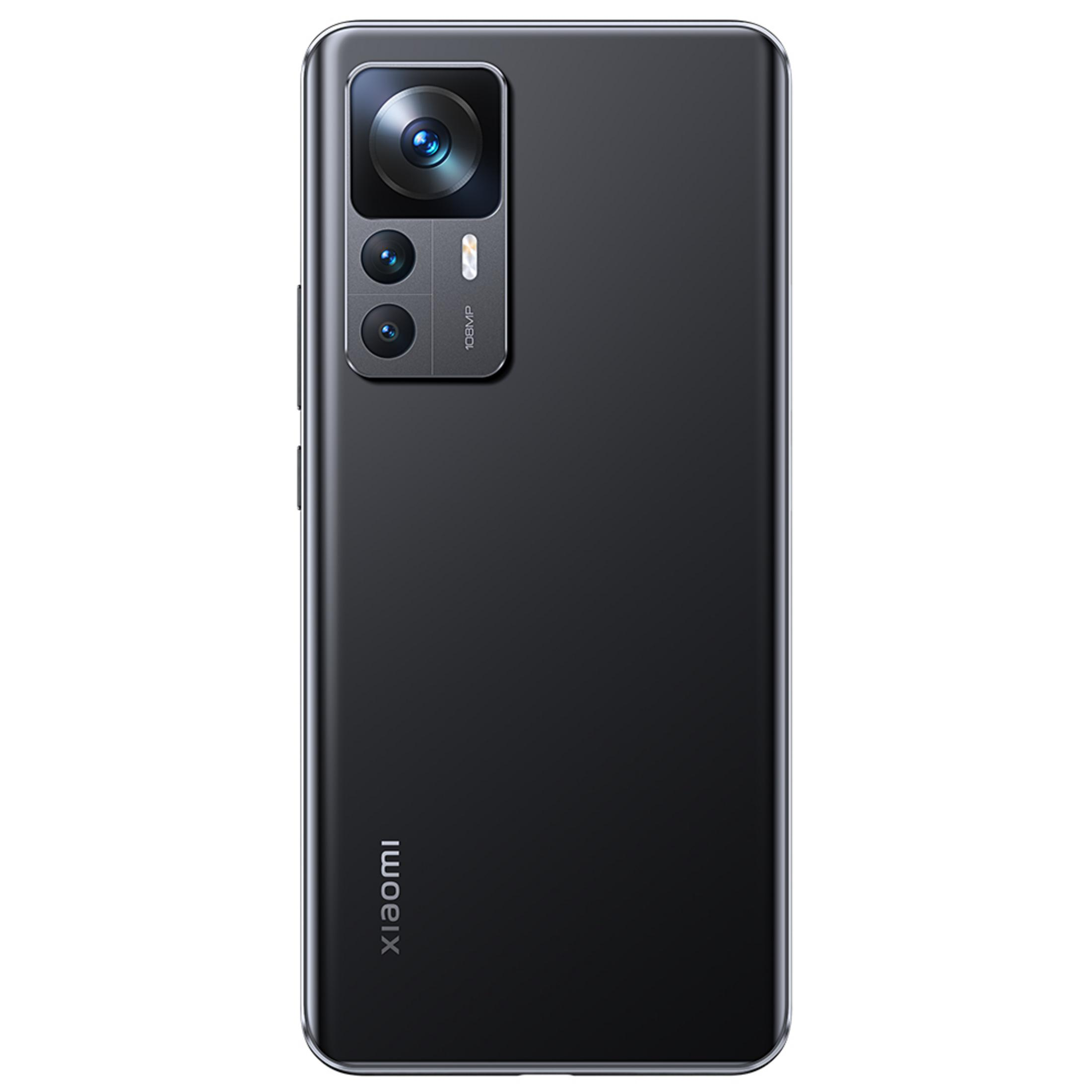Teléfono inteligente oscuro con matriz de cámara y logo Xiaomi detrás.