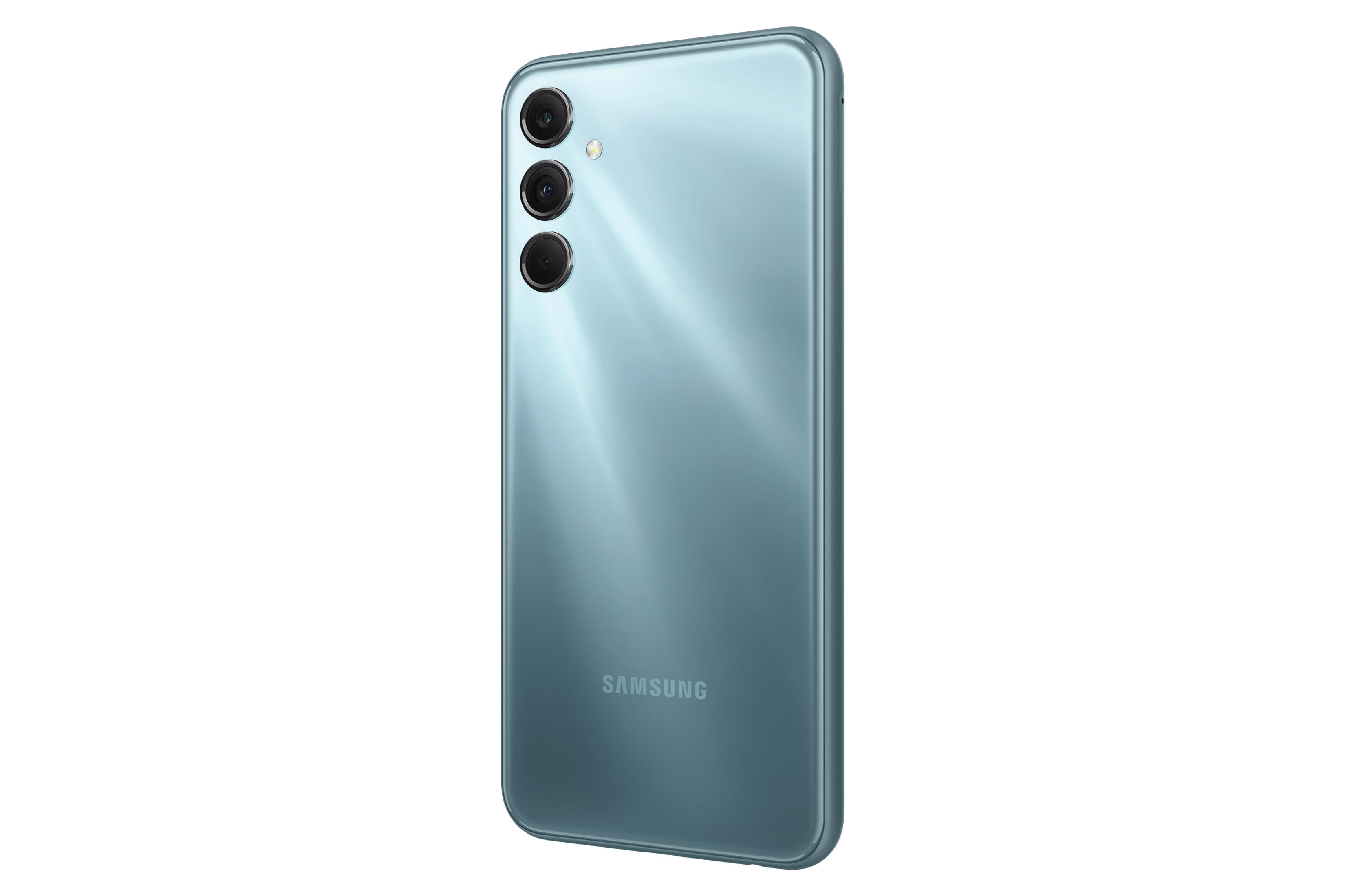 Üç kameralı mavi Samsung akıllı telefon ve Samsung logosu.