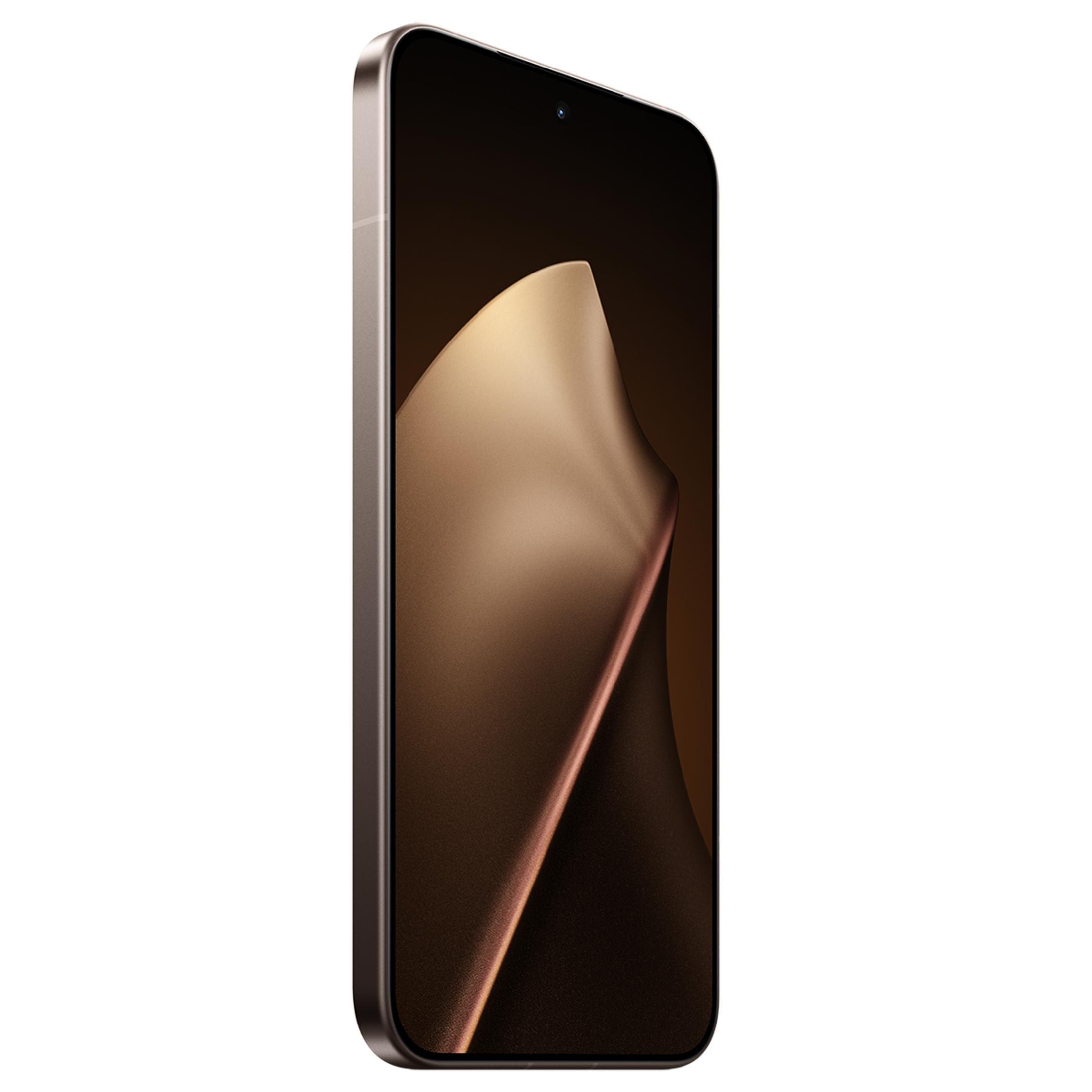 Koyu, akıcı arka plan desenli bronz renkli bir akıllı telefon.