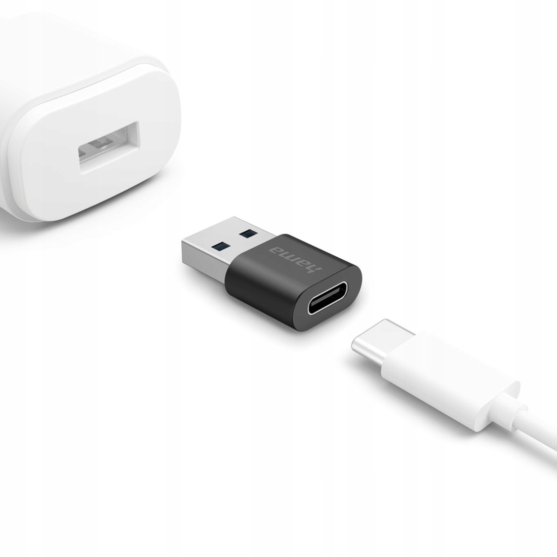 Weißer USB-C-Adapter mit schwarzem USB-A-Stecker und weißem Kabel.