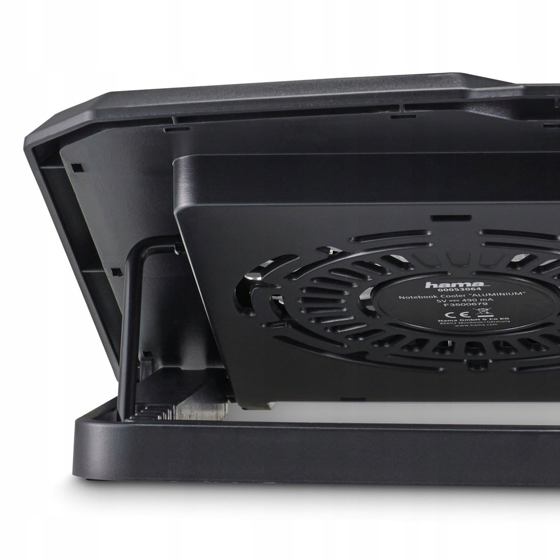 Czarna podstawka chłodząca do laptopa z wentylatorem i logo Hama.
