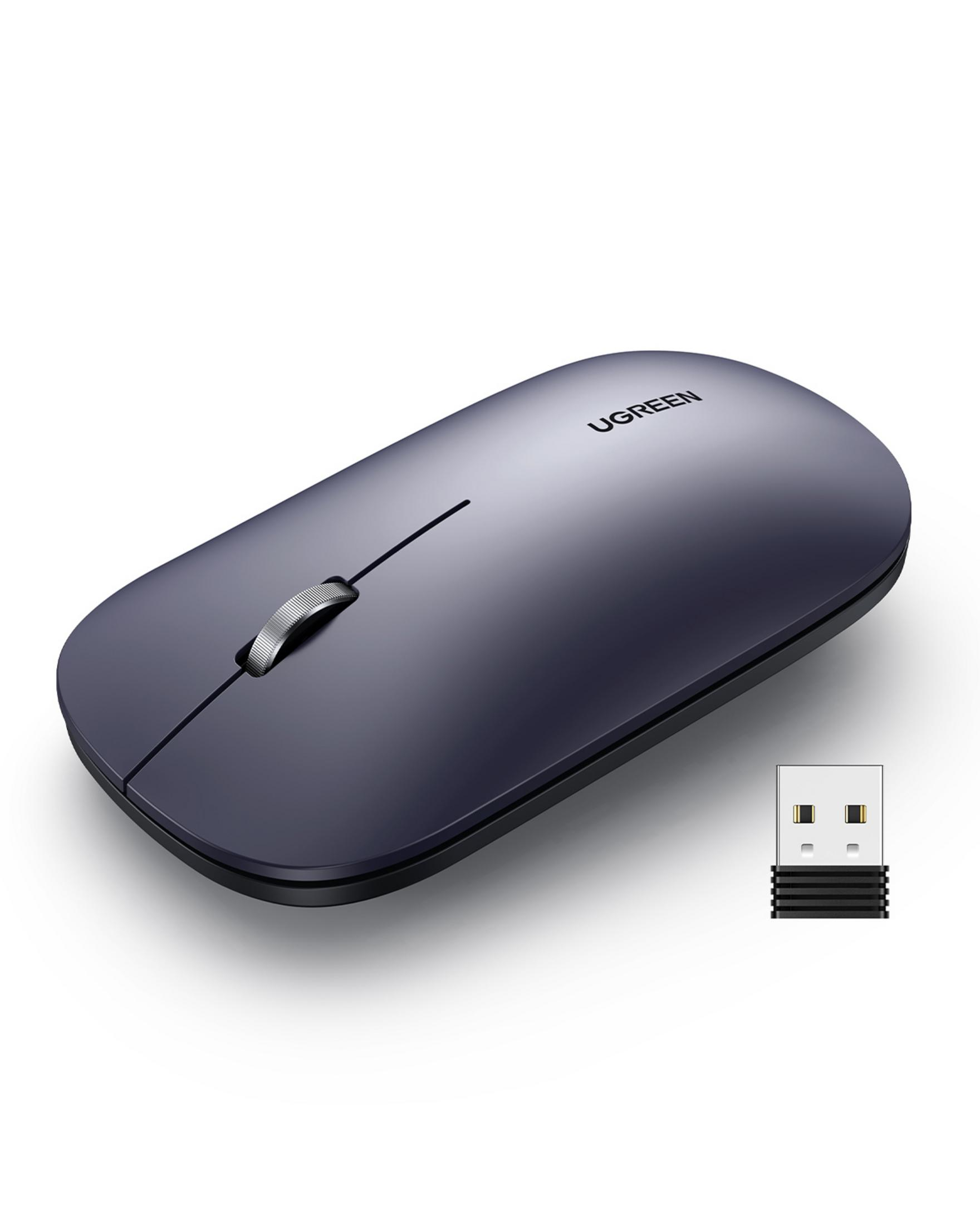 Eine drahtlose Maus in Dunkelblau mit einem silbernen Scrollrad und einem USB-Dongle.