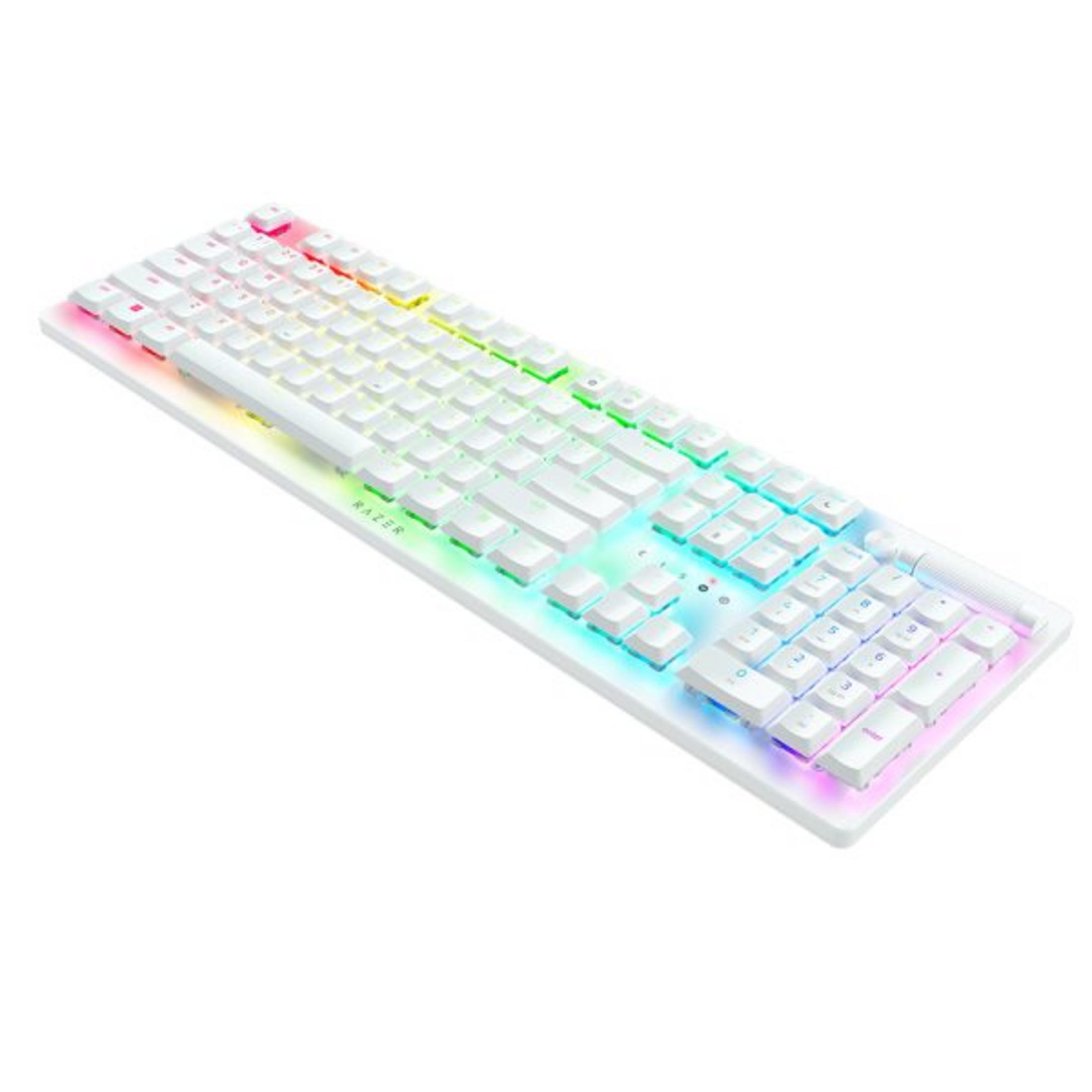 Un teclado blanco con iluminación RGB, visto de arriba izquierda a abajo derecha.