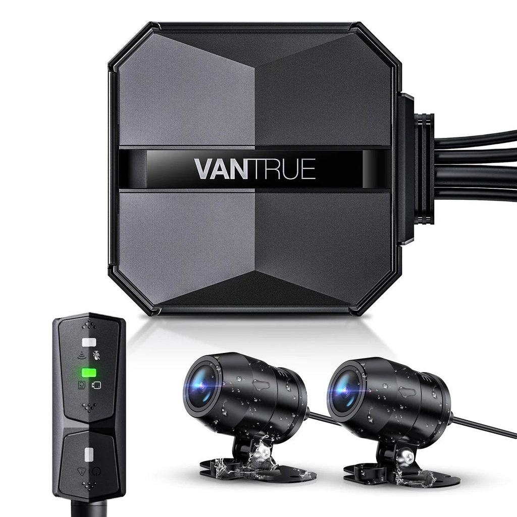 Vantrue dashcam unit, afstandsbediening en twee kleine camera's met waterdruppels.