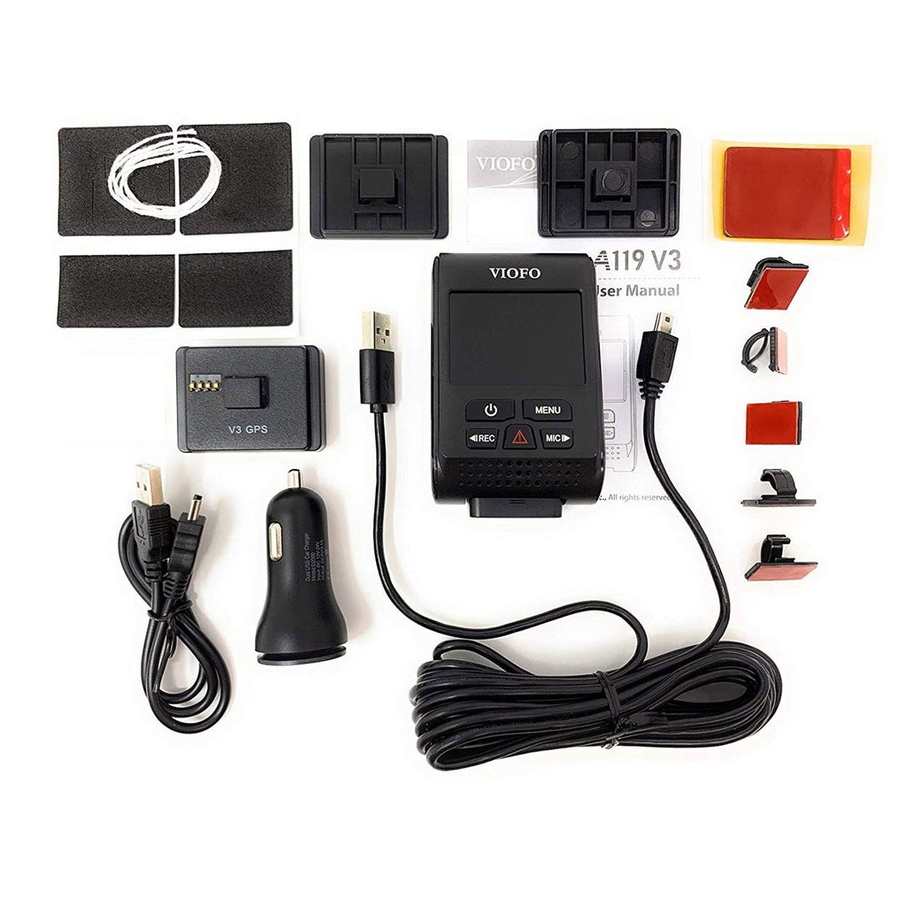 VIOFO A119 V3 dashcam kit met GPS, kabels, oplader en accessoires.