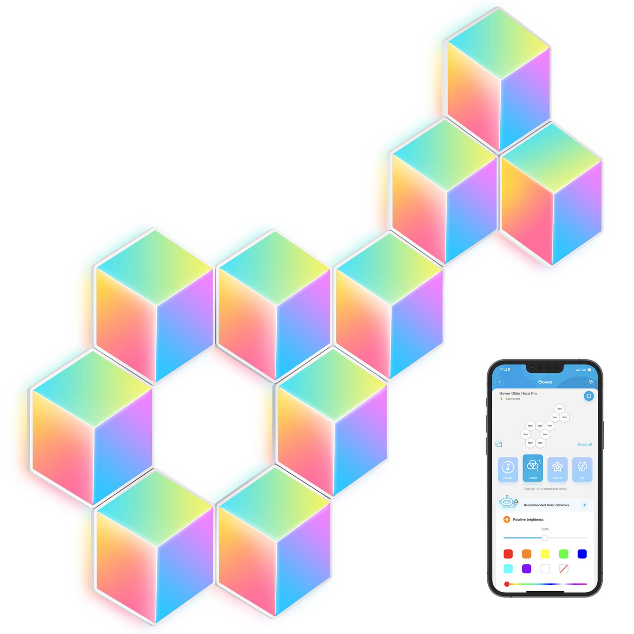 Cubi luminosi con colori arcobaleno e uno smartphone con l'app Govee.