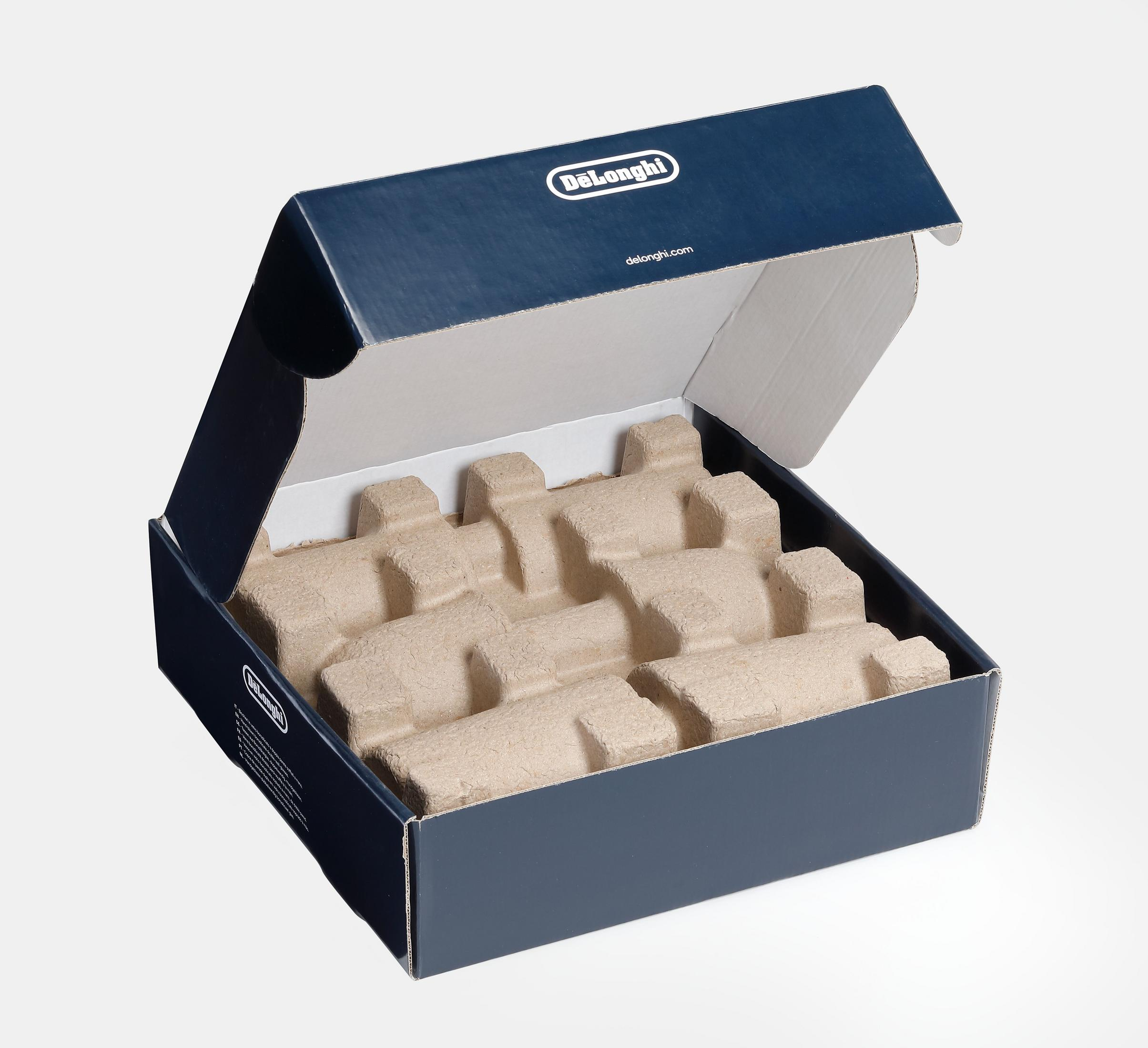 Offene dunkelblaue Kartonverpackung mit brauner Pappform.