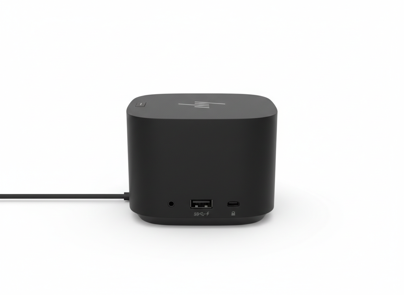 Ein schwarzer Dockingstation-Würfel mit USB-A, USB-C und Audioanschluss.